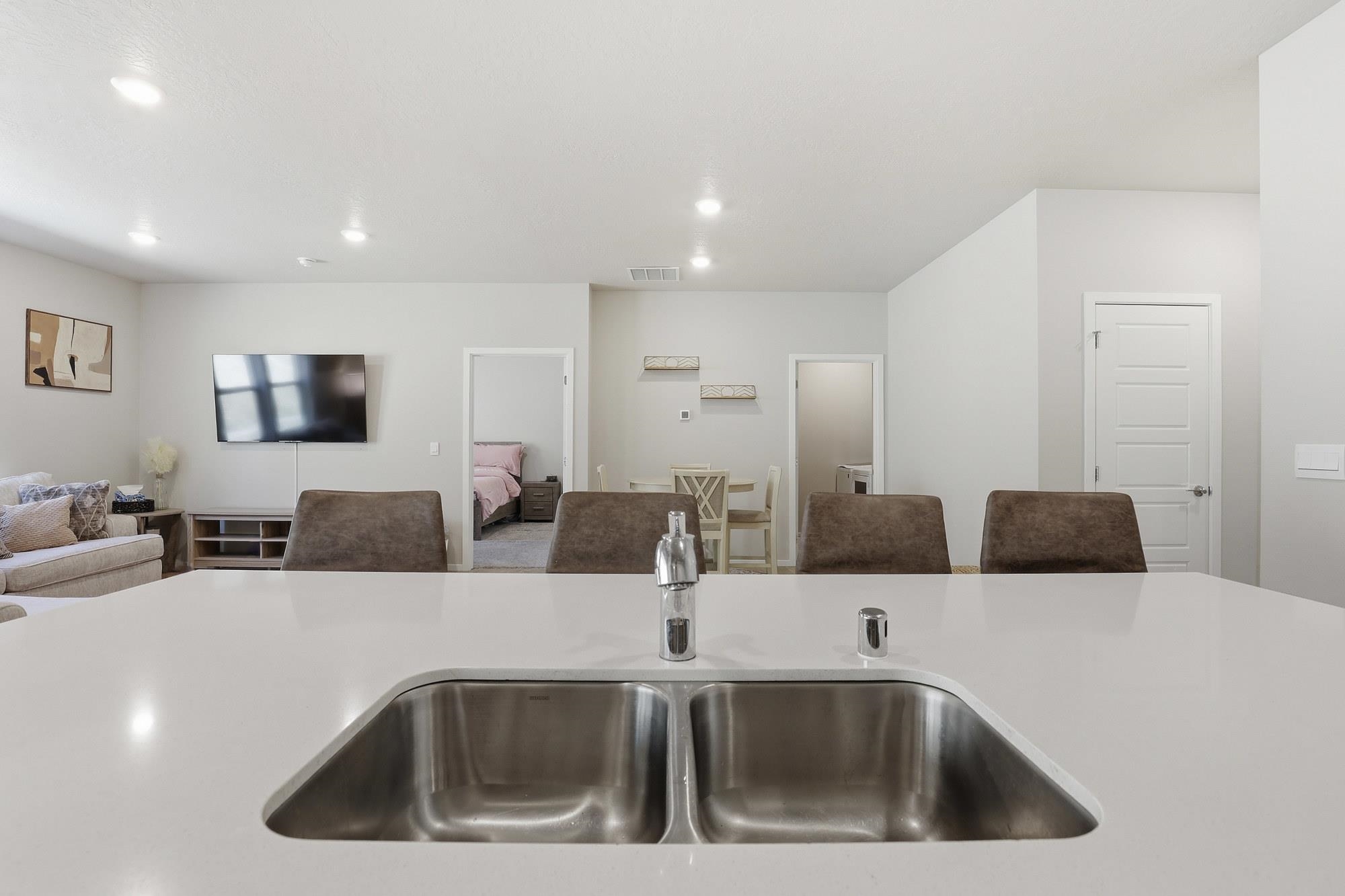 8009 S Avery Rd - Photo 15