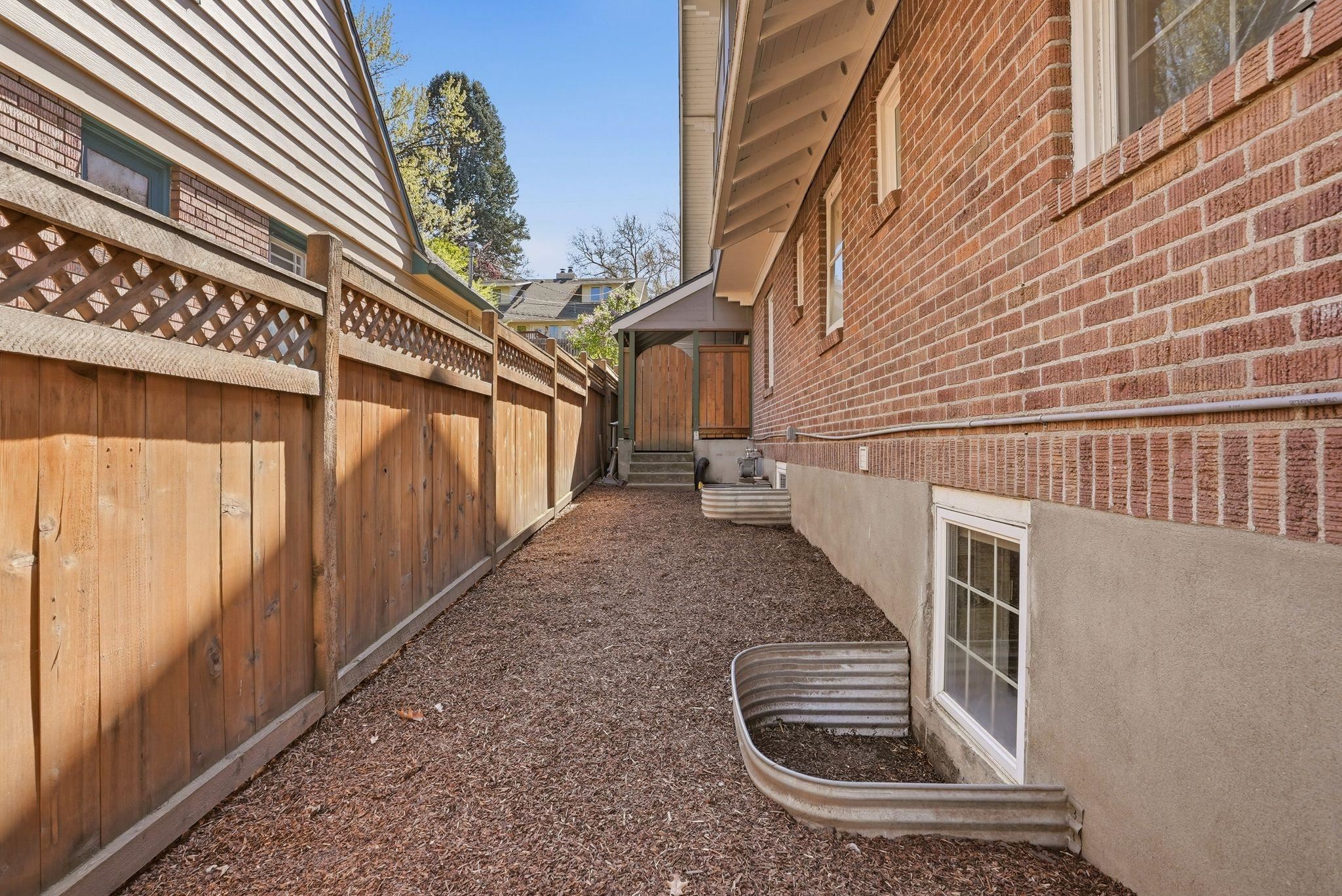 1917 S Stevens St - Photo 40
