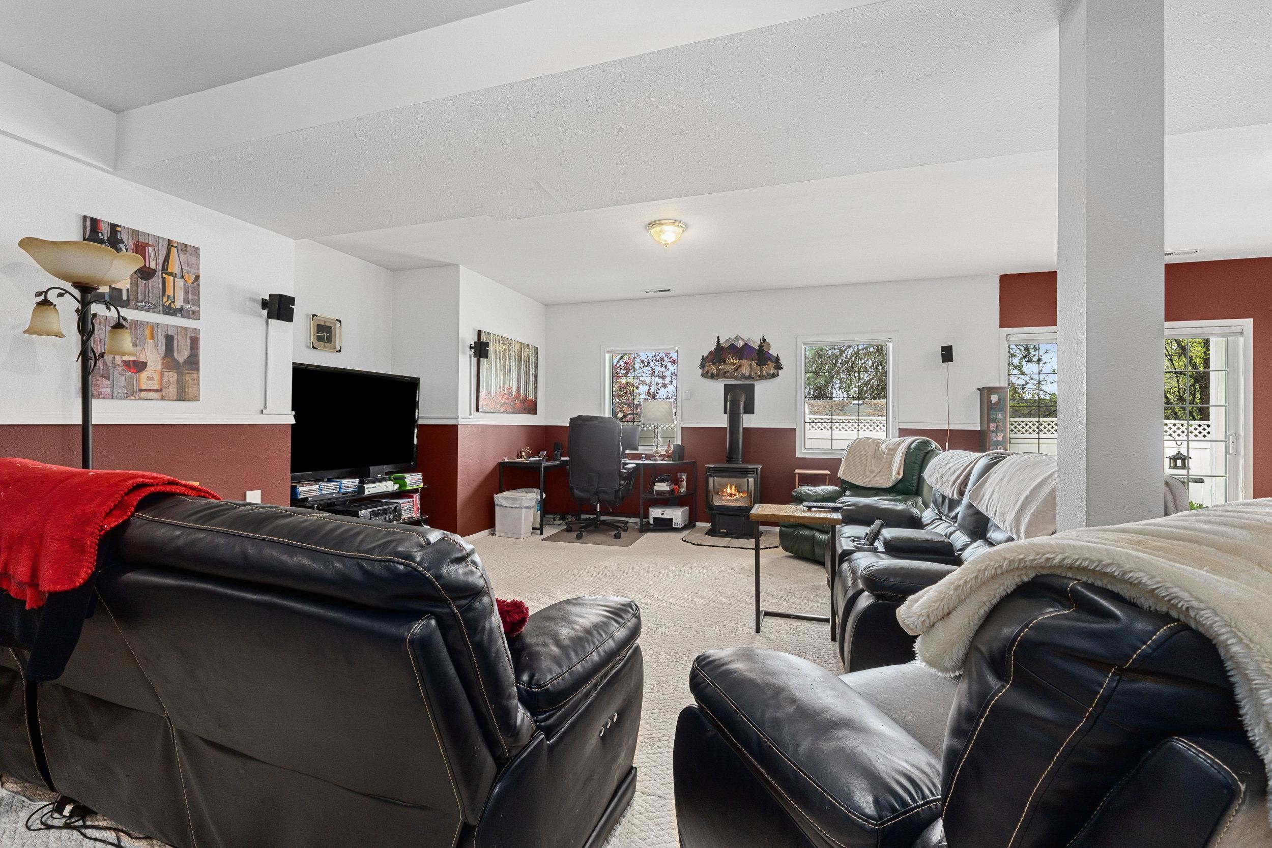 620 E 10th Ave - Photo 30