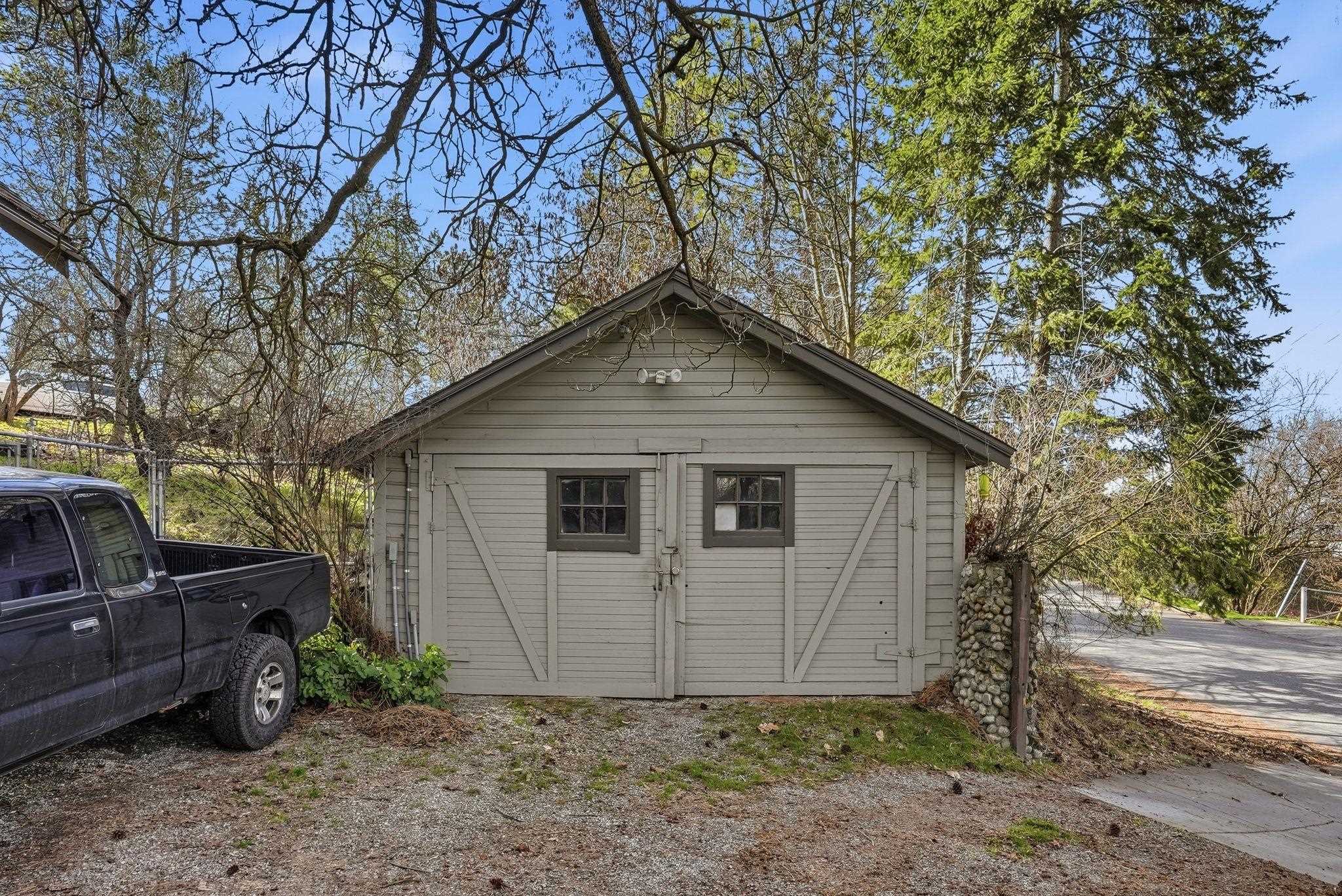 3570 E 11TH Ave - Photo 33