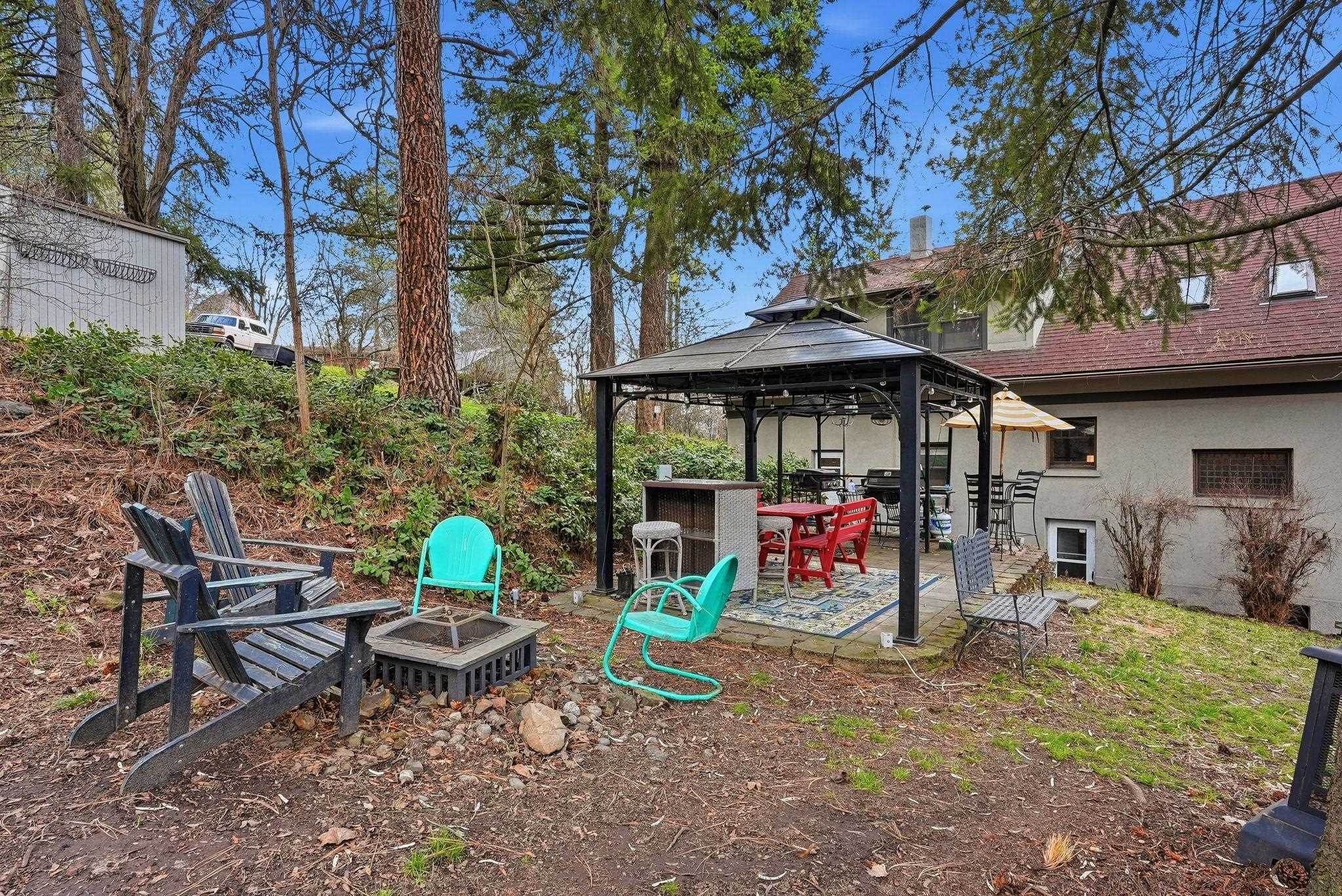 3570 E 11TH Ave - Photo 40