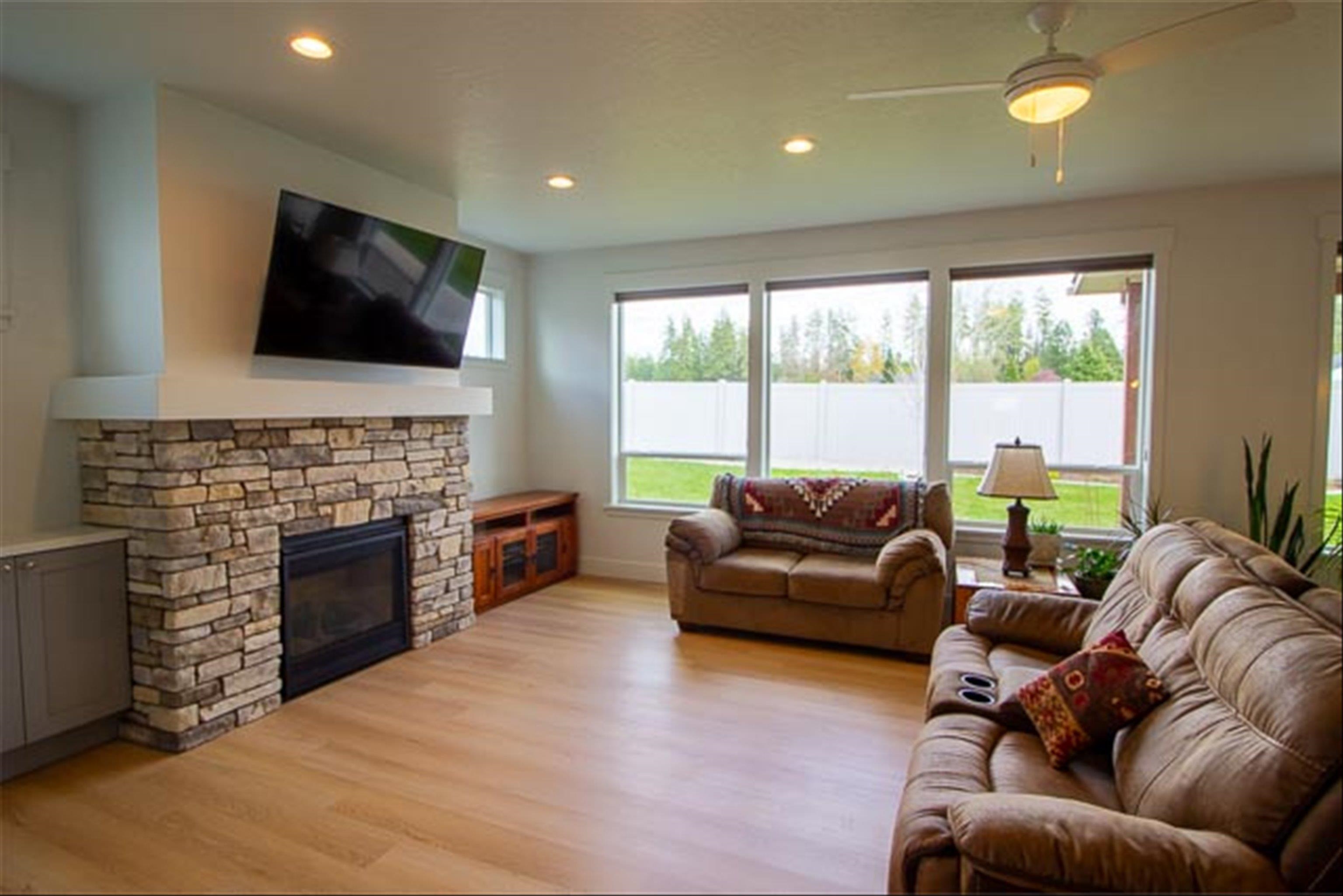 1262 N Park Ave - Photo 10