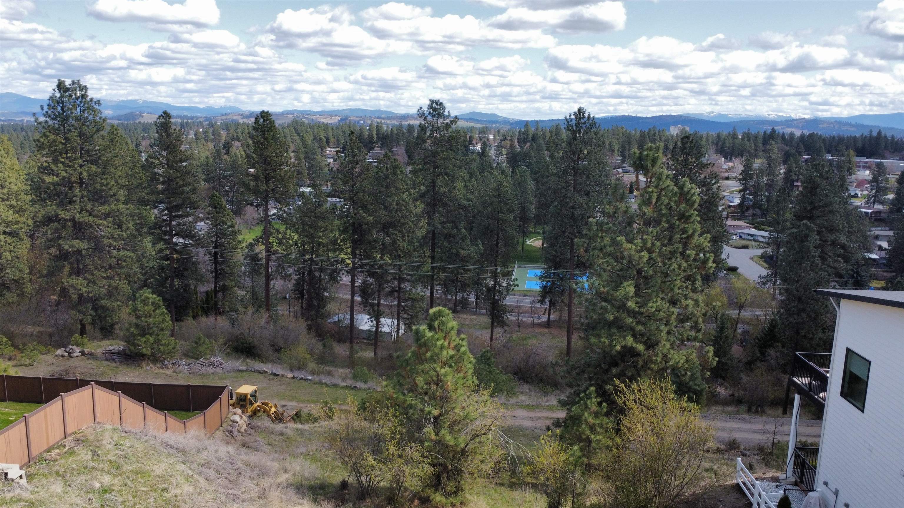 7520 N CEDAR Rd - Photo 6