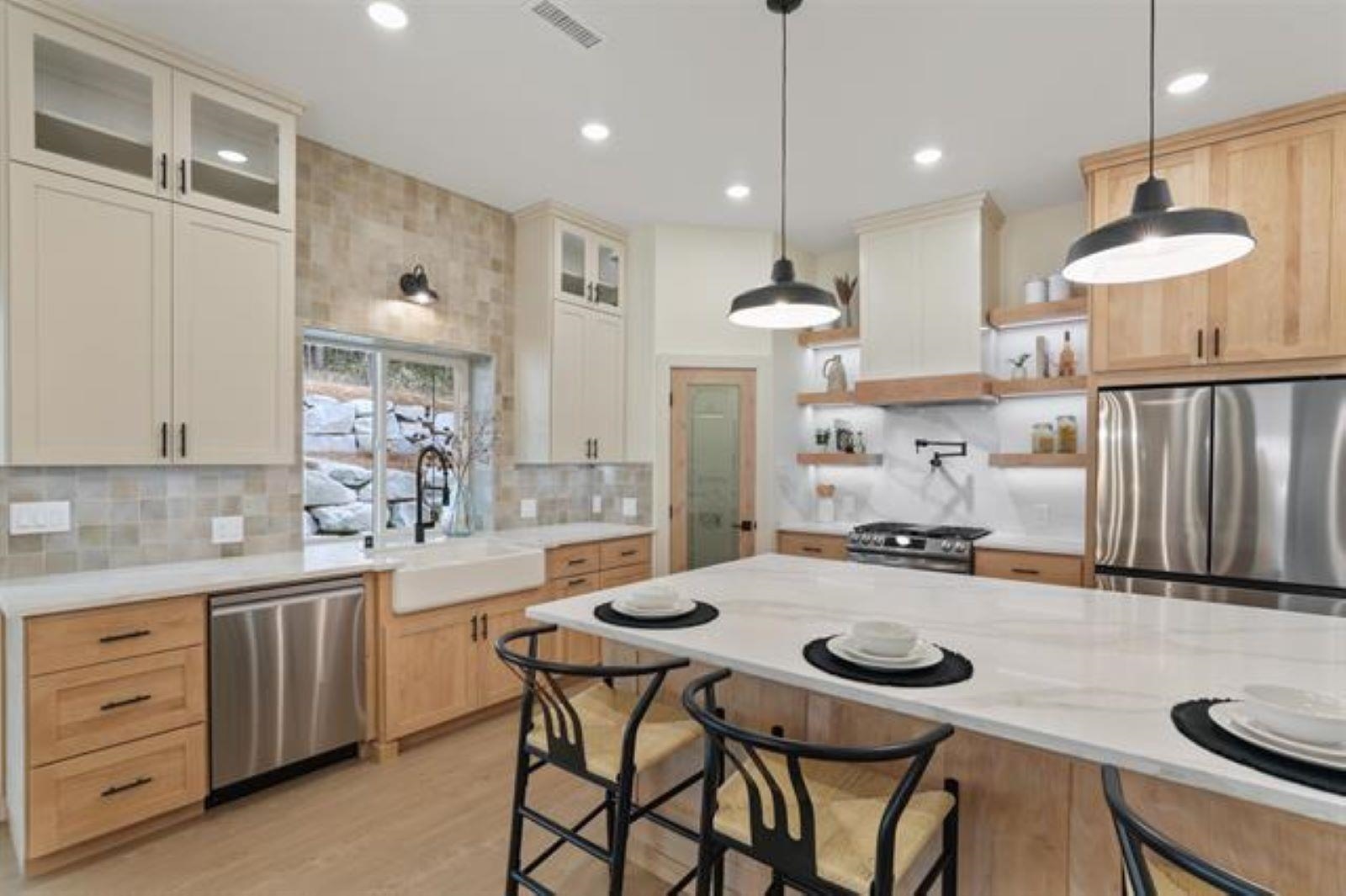 7612 N Cedar Rd - Photo 6
