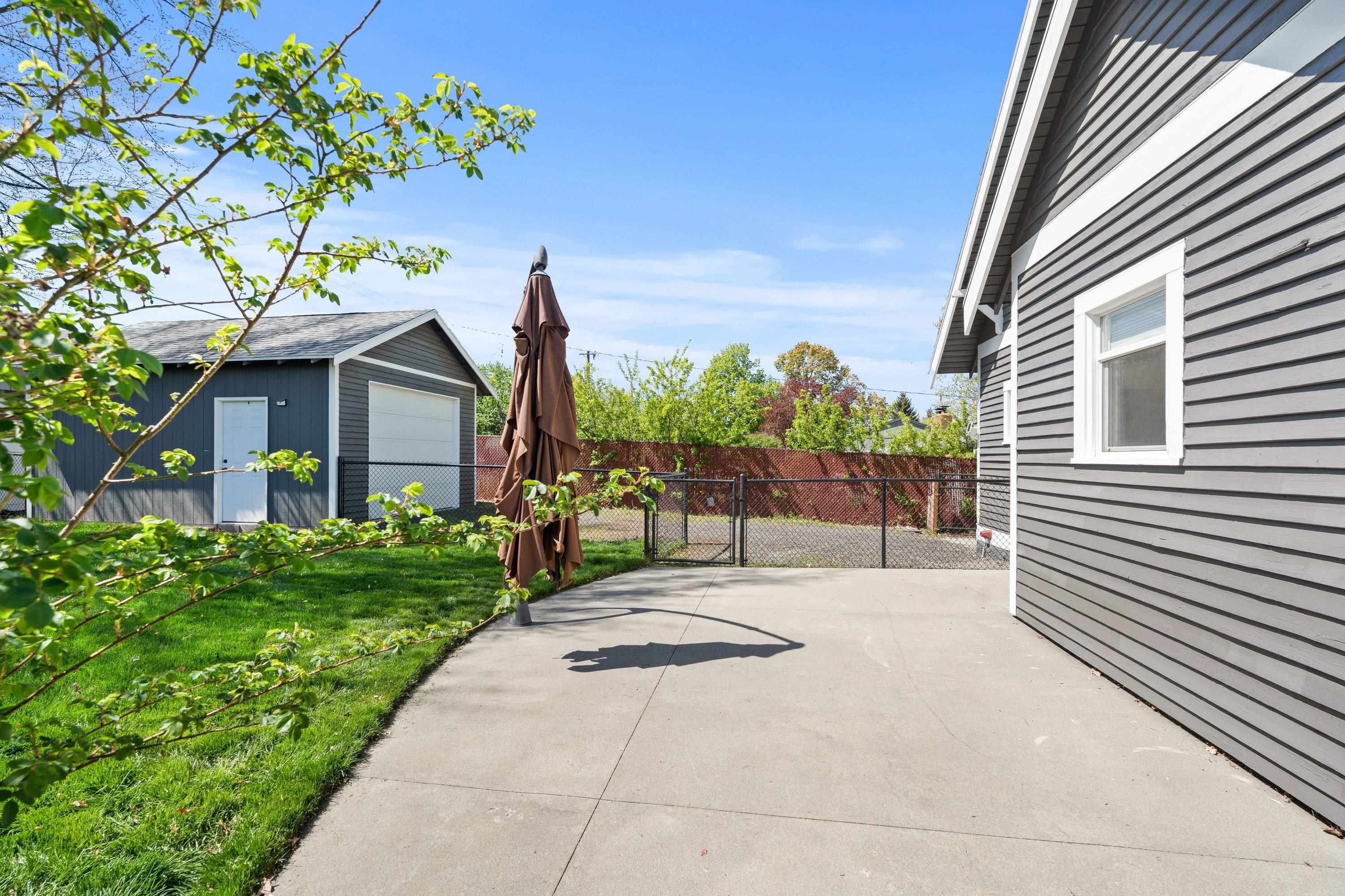3628 E 24th Ave - Photo 35