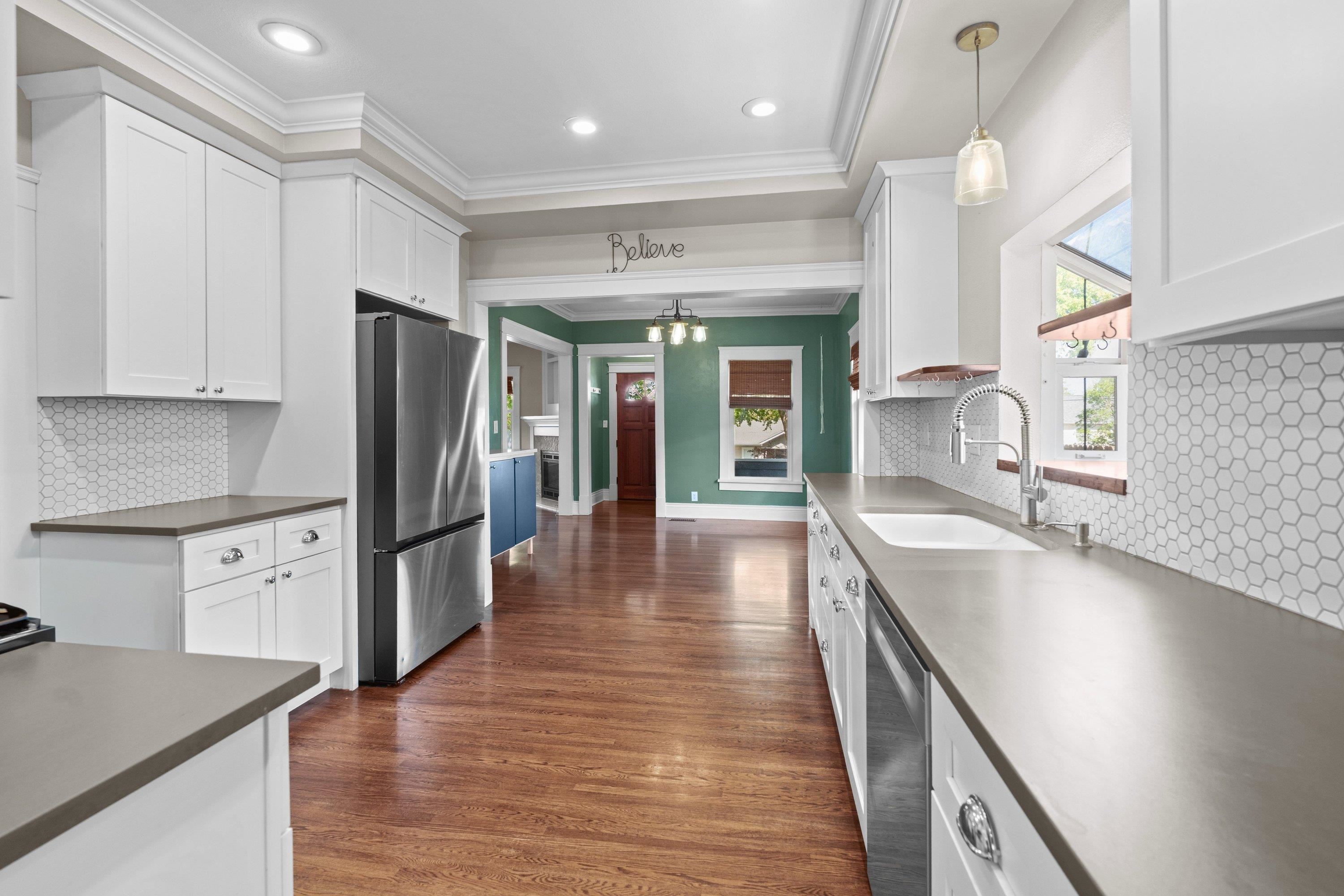 3628 E 24th Ave - Photo 9