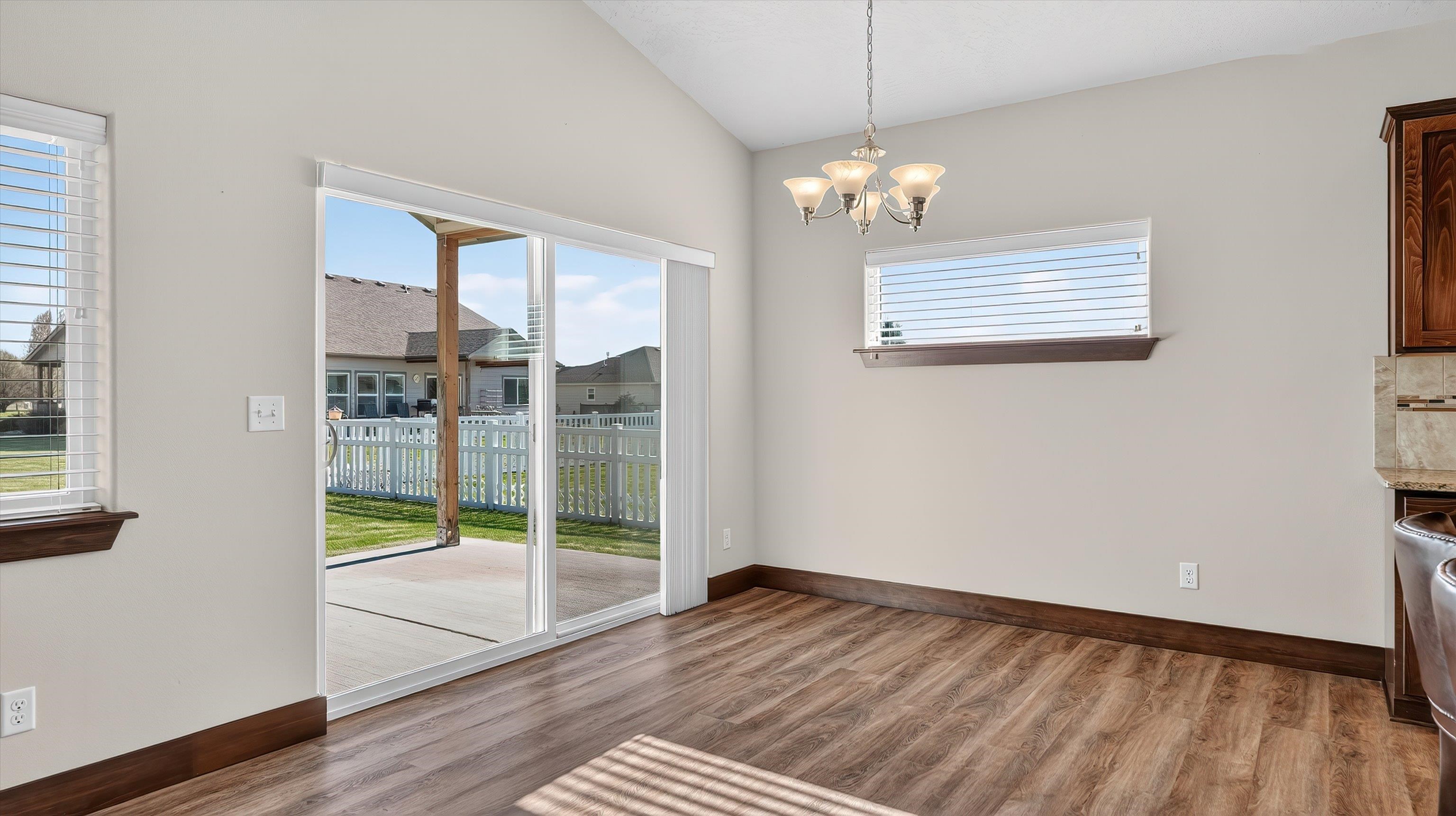 1432 E Sawgrass Ln - Photo 11