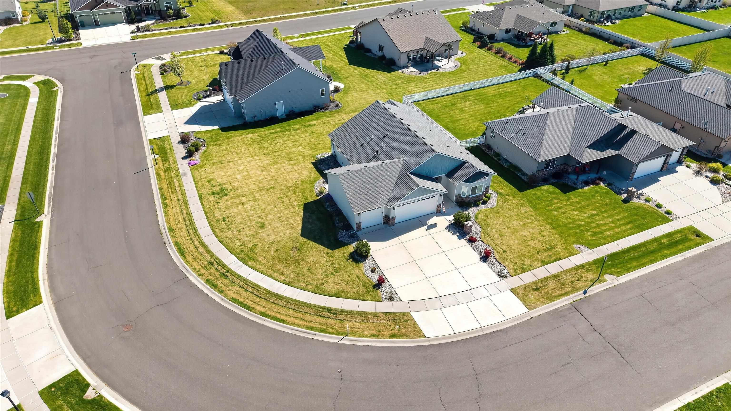 1432 E Sawgrass Ln - Photo 4