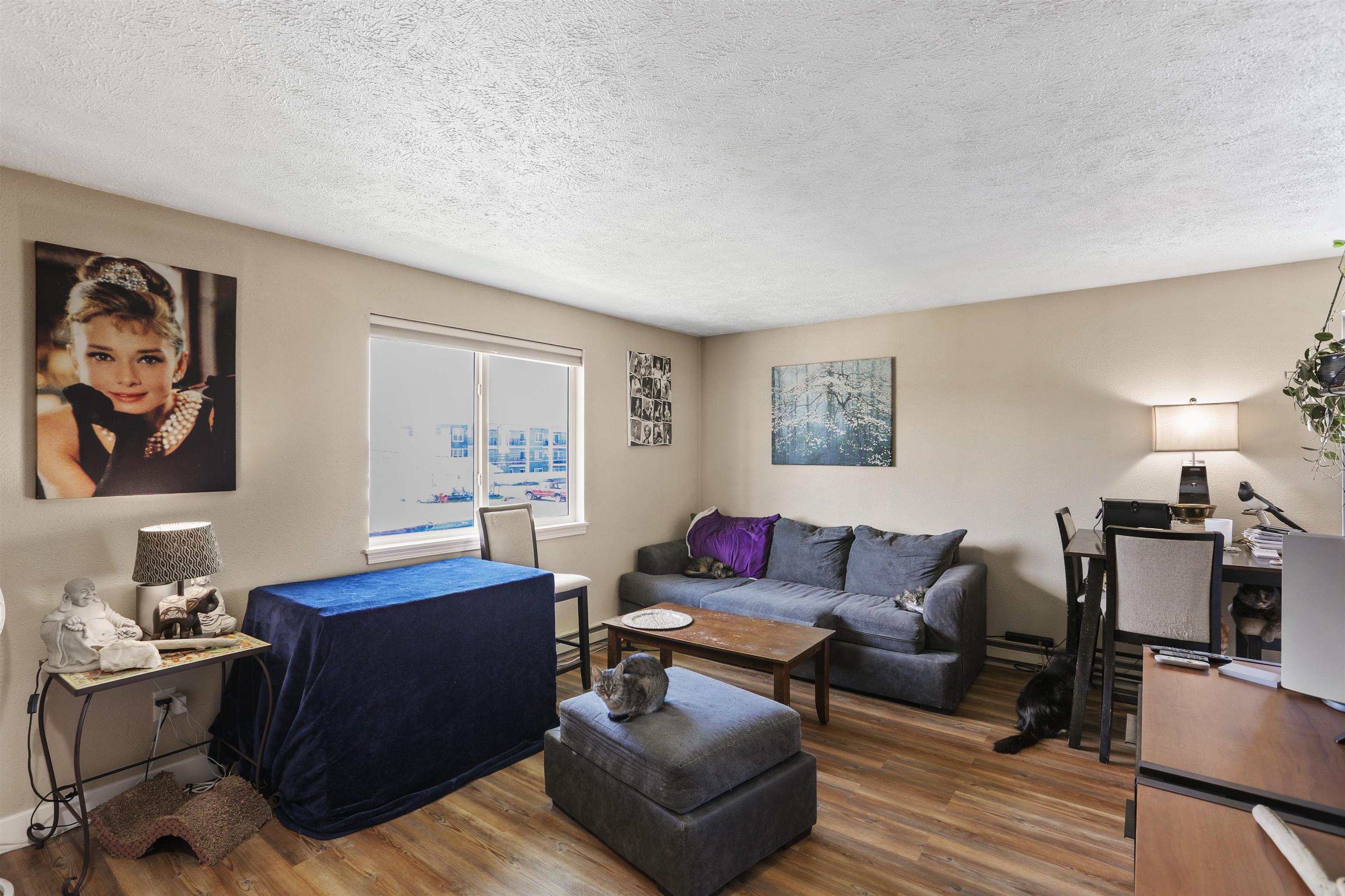 1847 E Marshall Ave - Photo 16