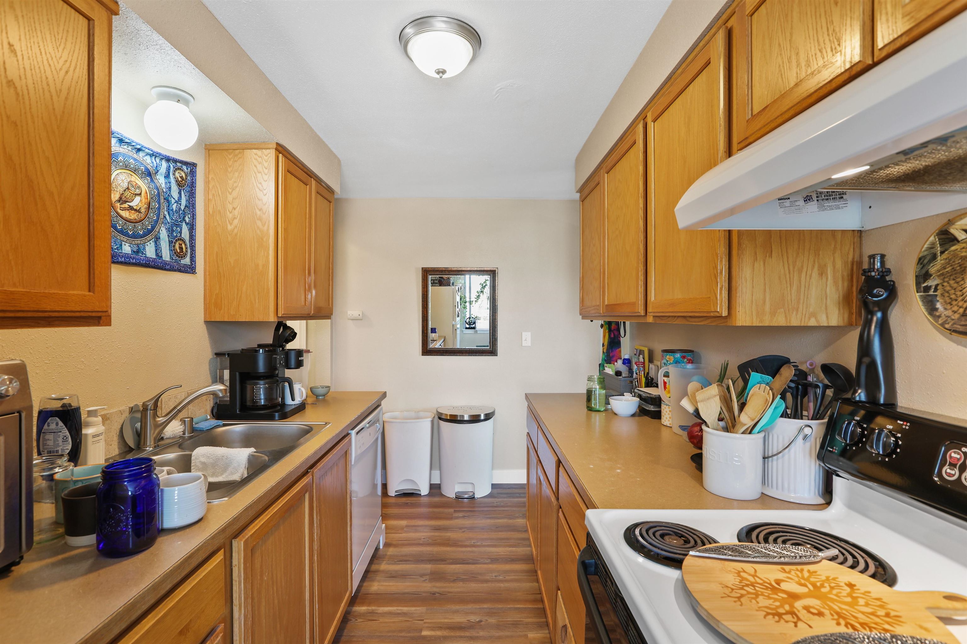 1847 E Marshall Ave - Photo 17
