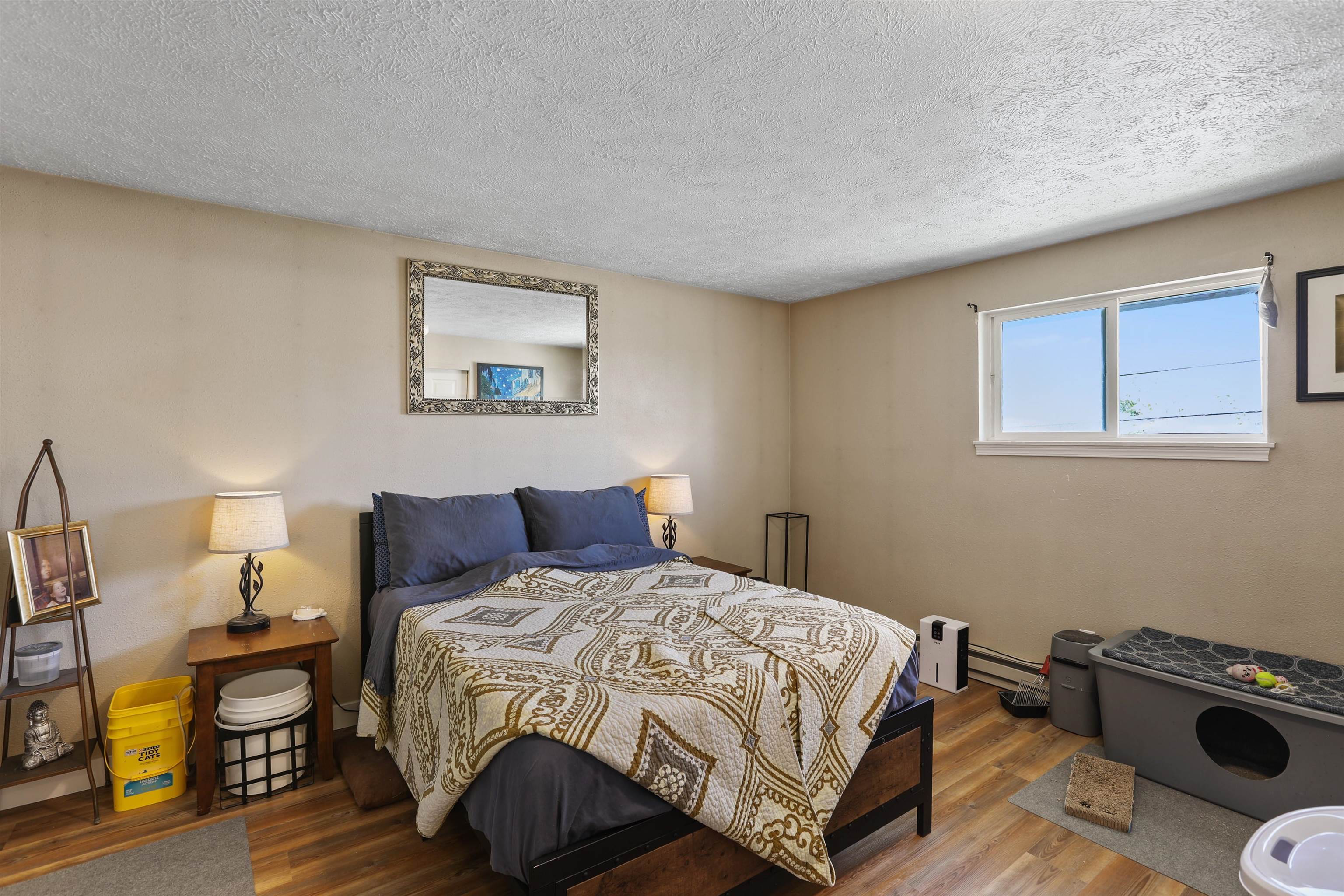 1847 E Marshall Ave - Photo 9