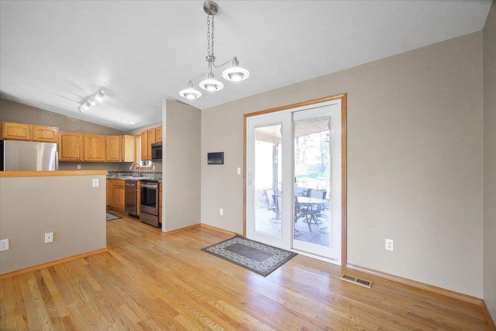7607 E BEVERLY Dr - Photo 10