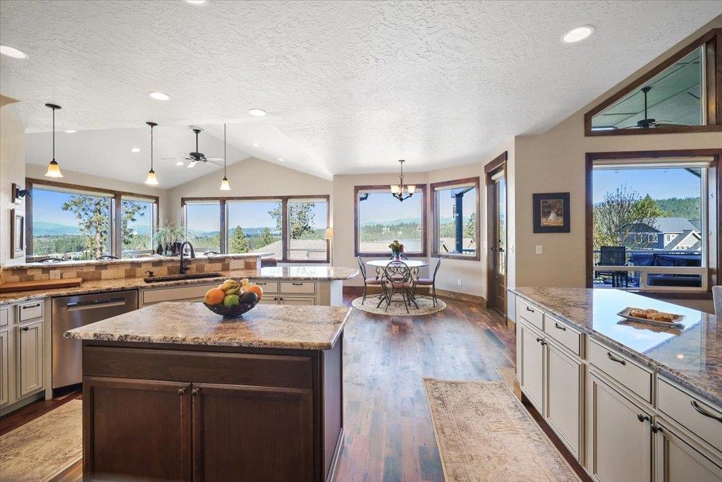 13118 E Copper River Ln - Photo 17