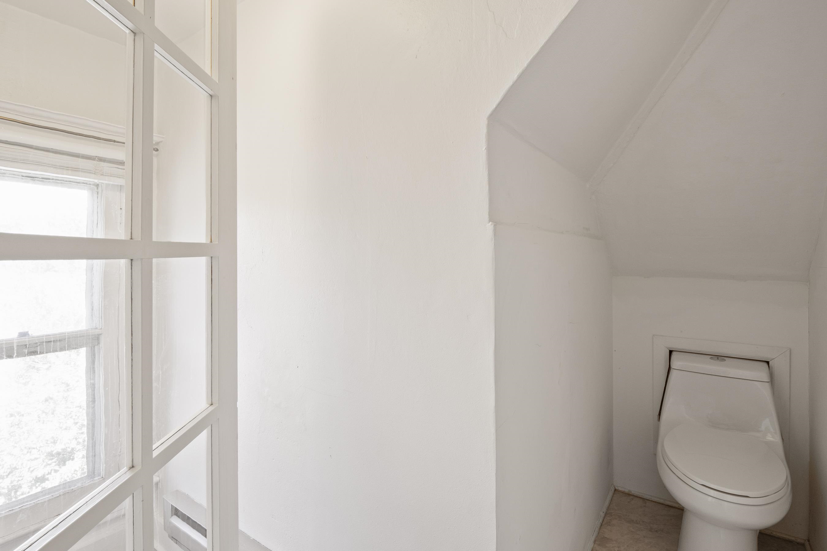 1122 S Walnut St - Photo 15