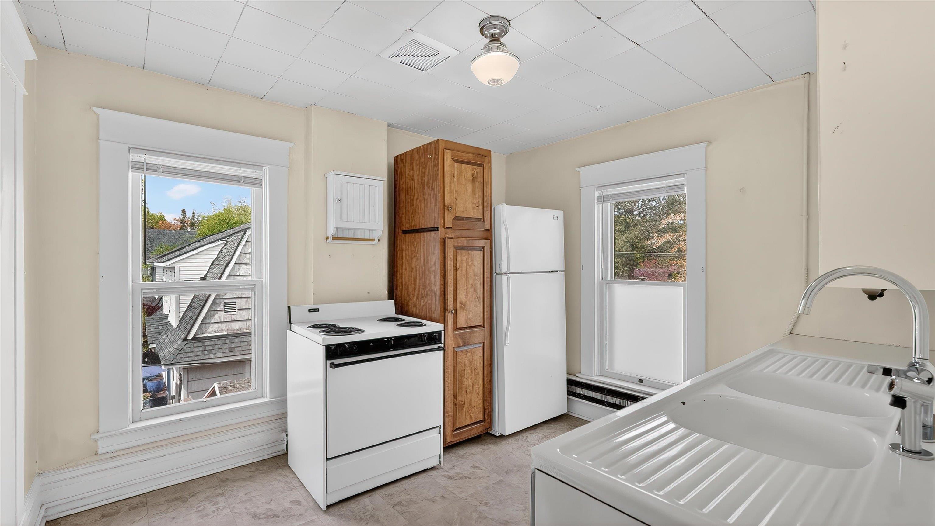 1122 S Walnut St - Photo 25