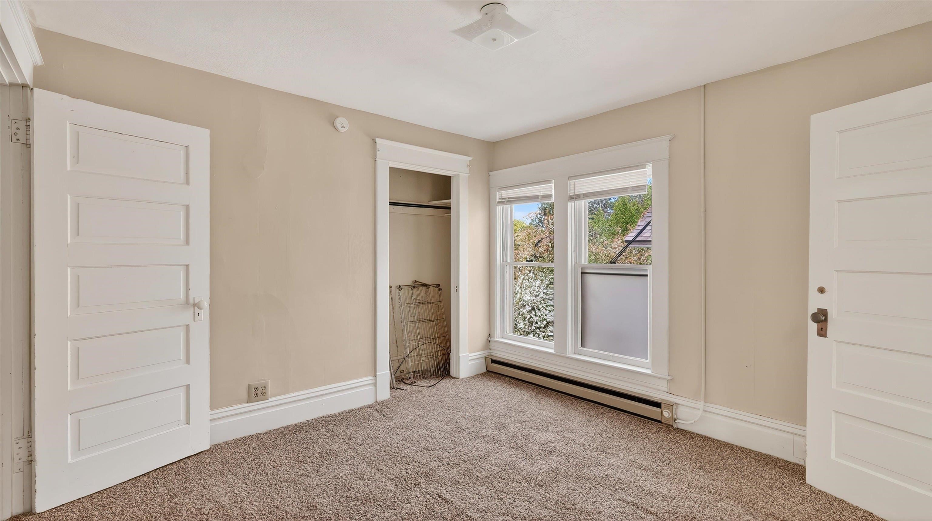 1122 S Walnut St - Photo 32