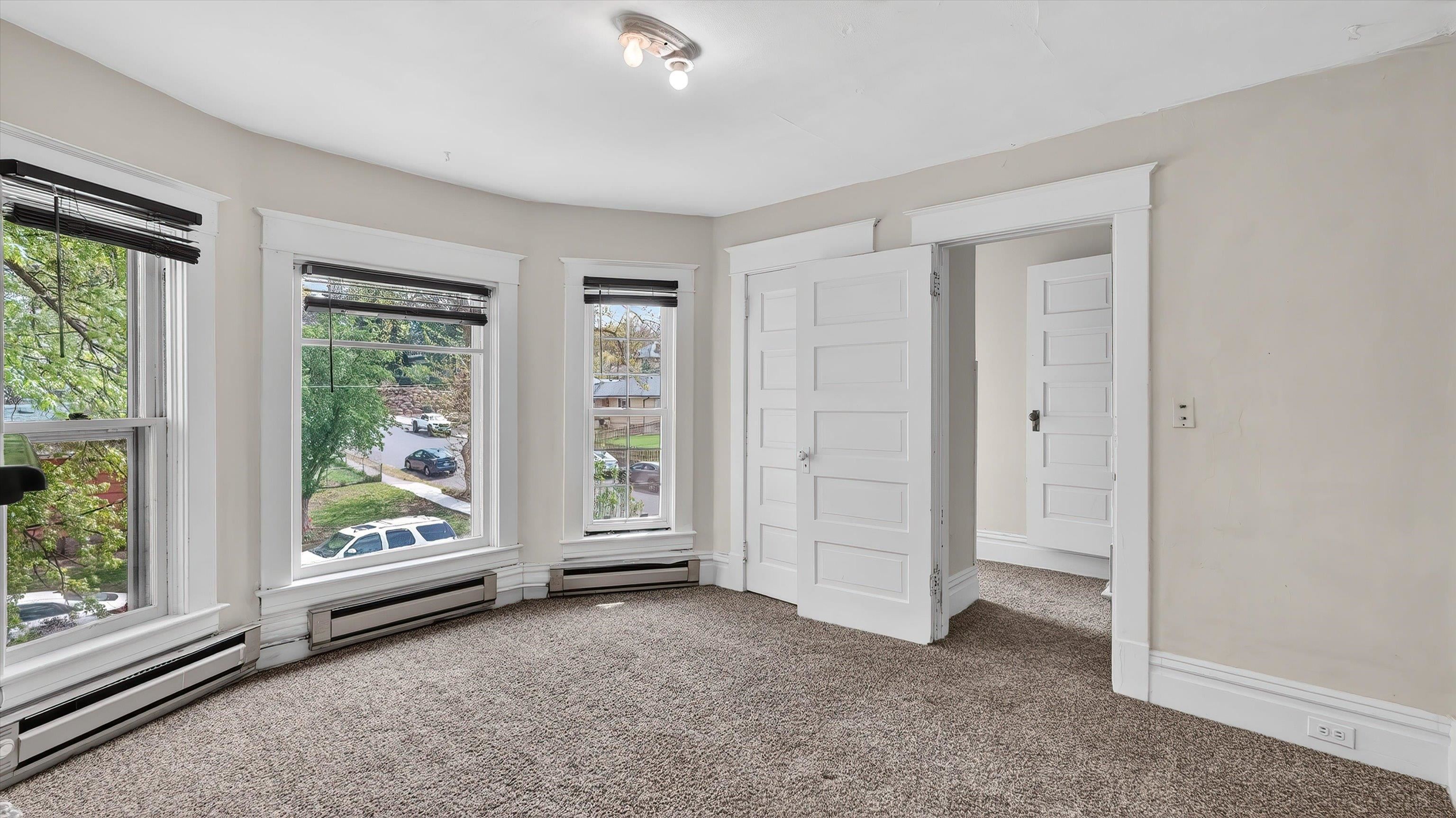 1122 S Walnut St - Photo 36