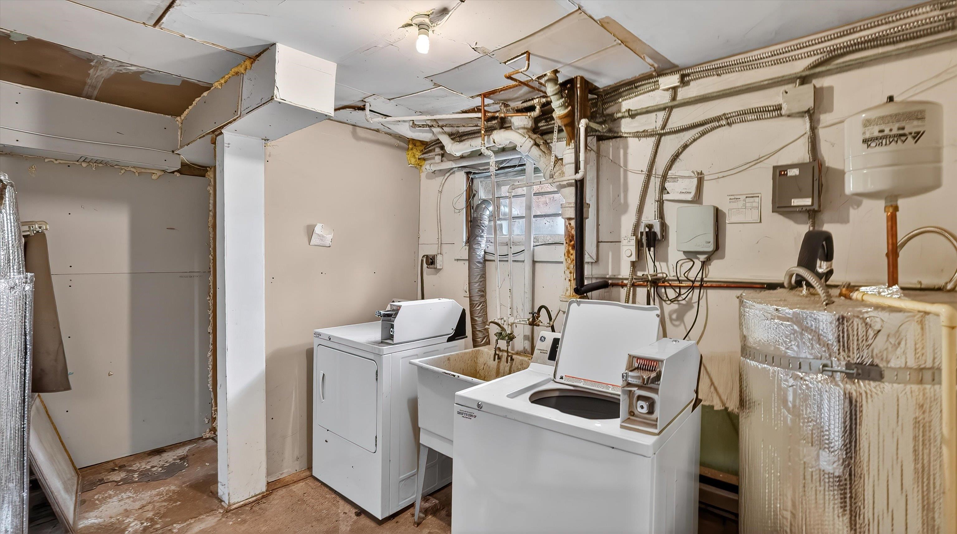 1122 S Walnut St - Photo 43