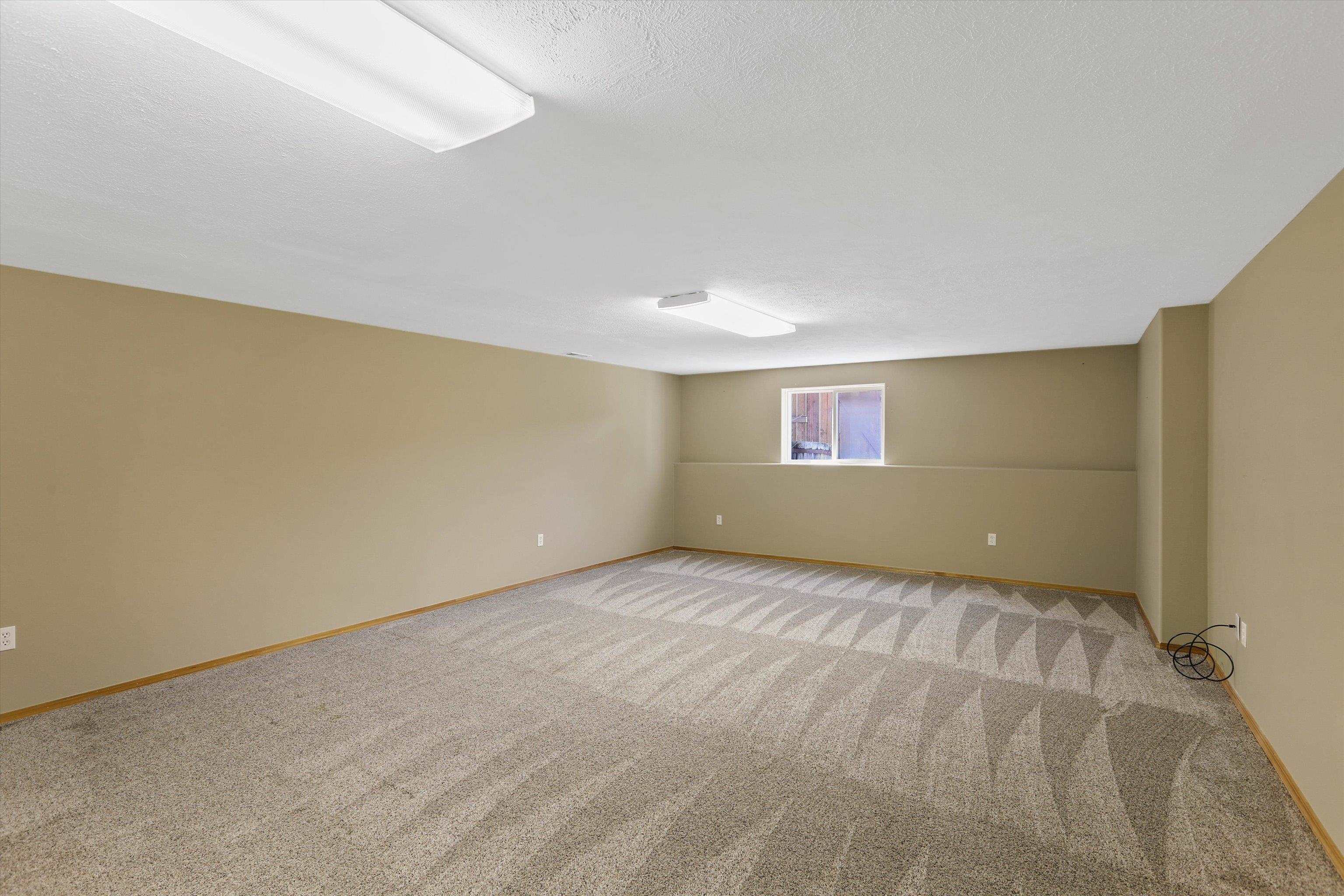 5216 W Bedford Ave - Photo 20