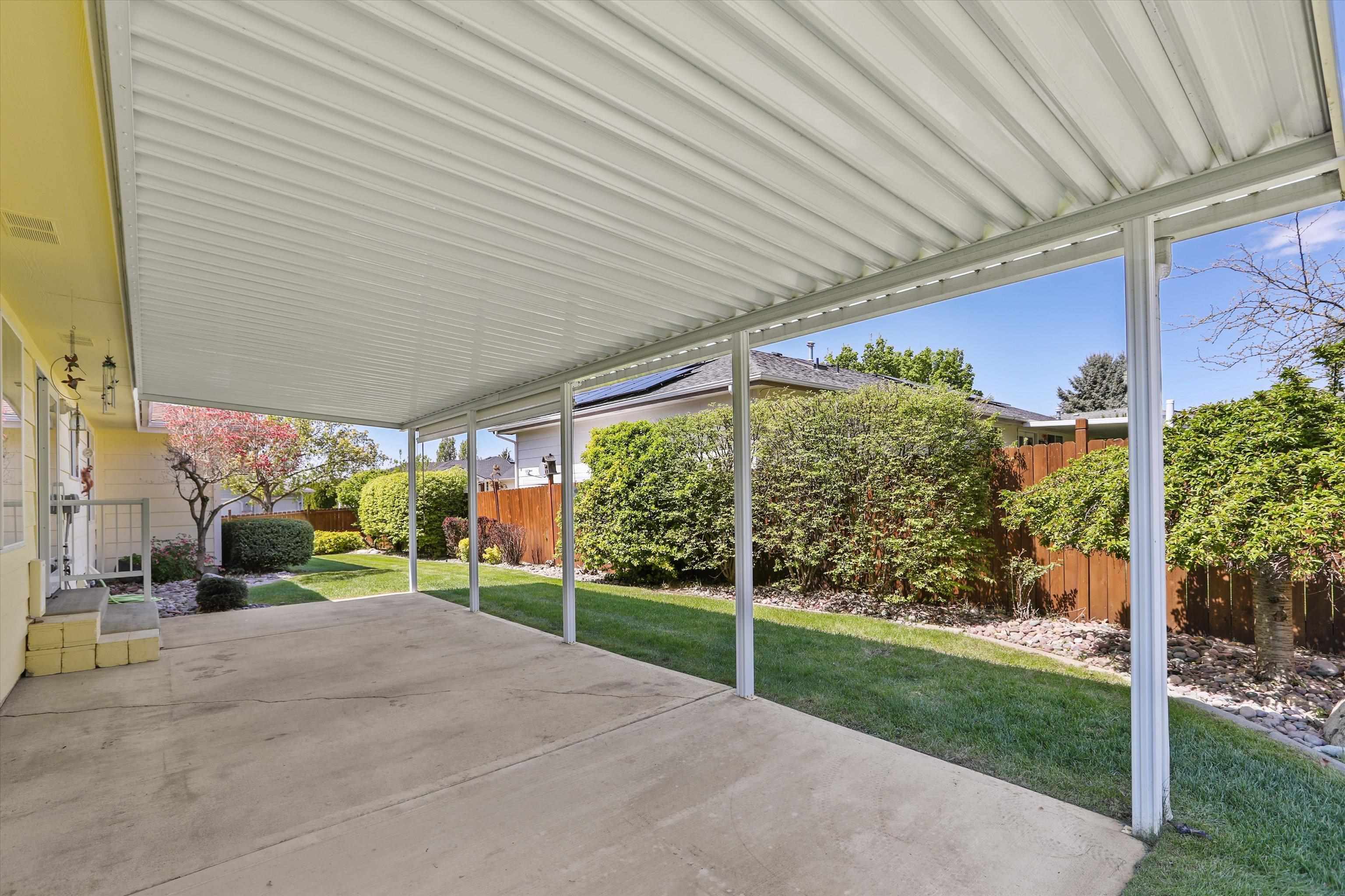 5216 W Bedford Ave - Photo 26