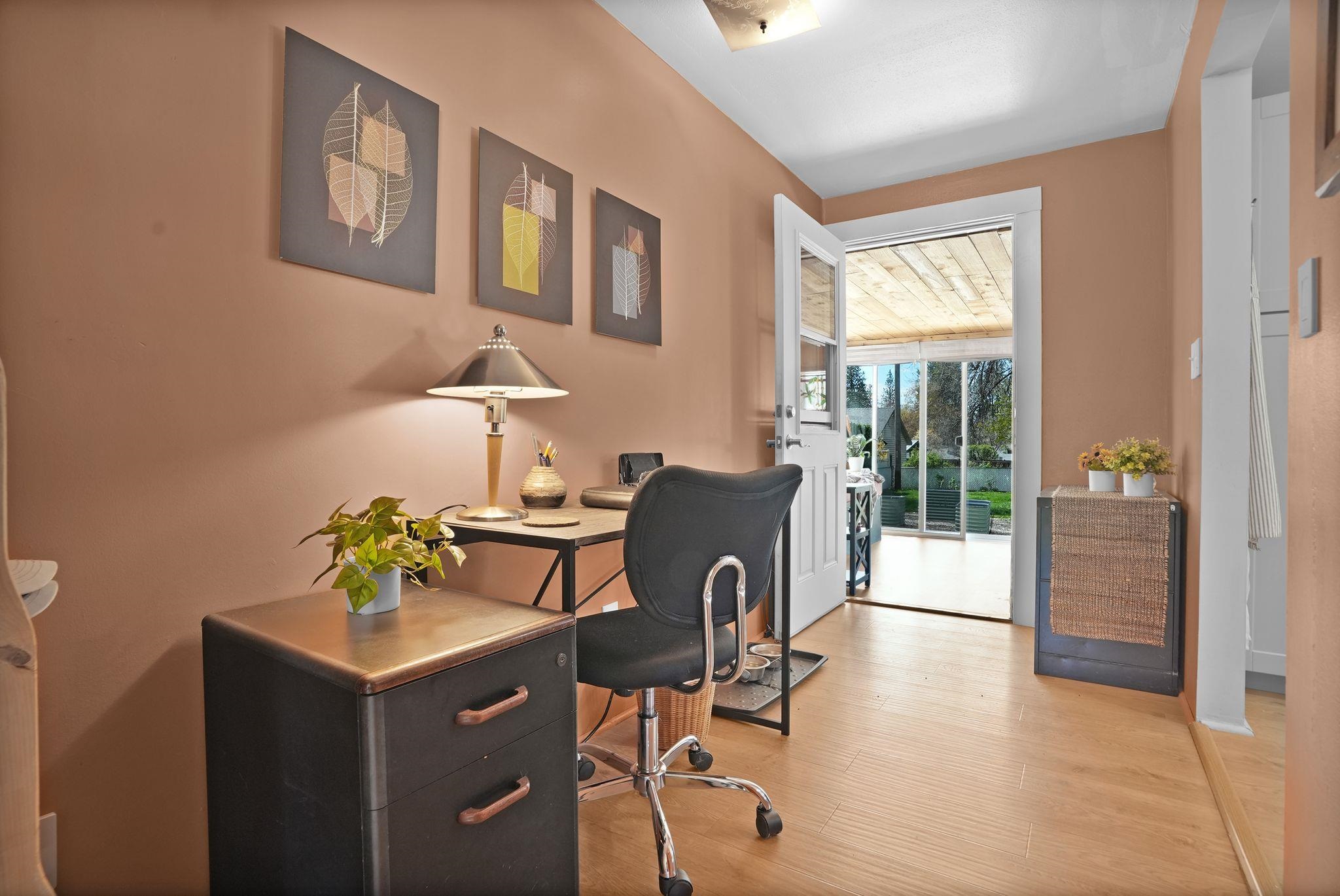 2917 W SANSON Ave - Photo 8