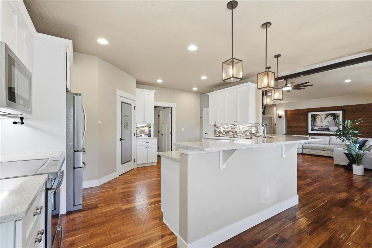 3127 E 31st Ave - Photo 8