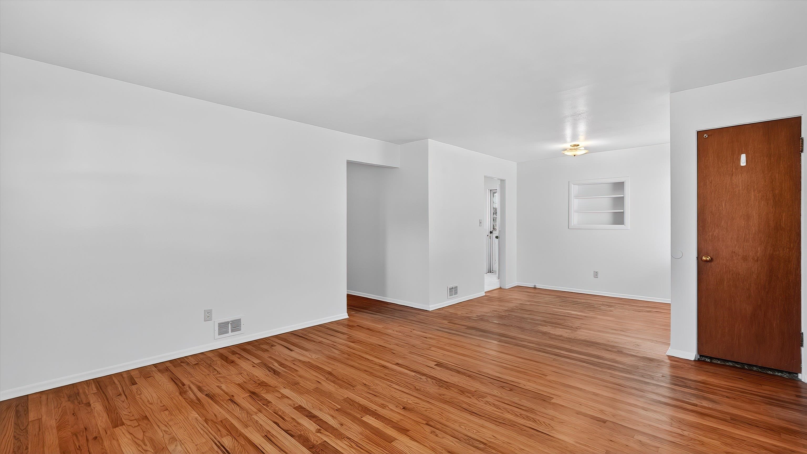1604 N COOK St - Photo 4