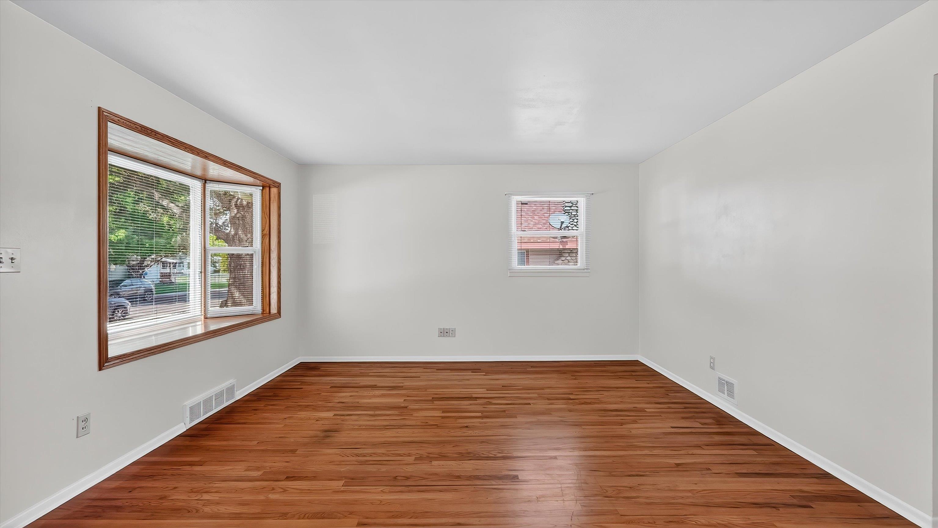 1604 N COOK St - Photo 5