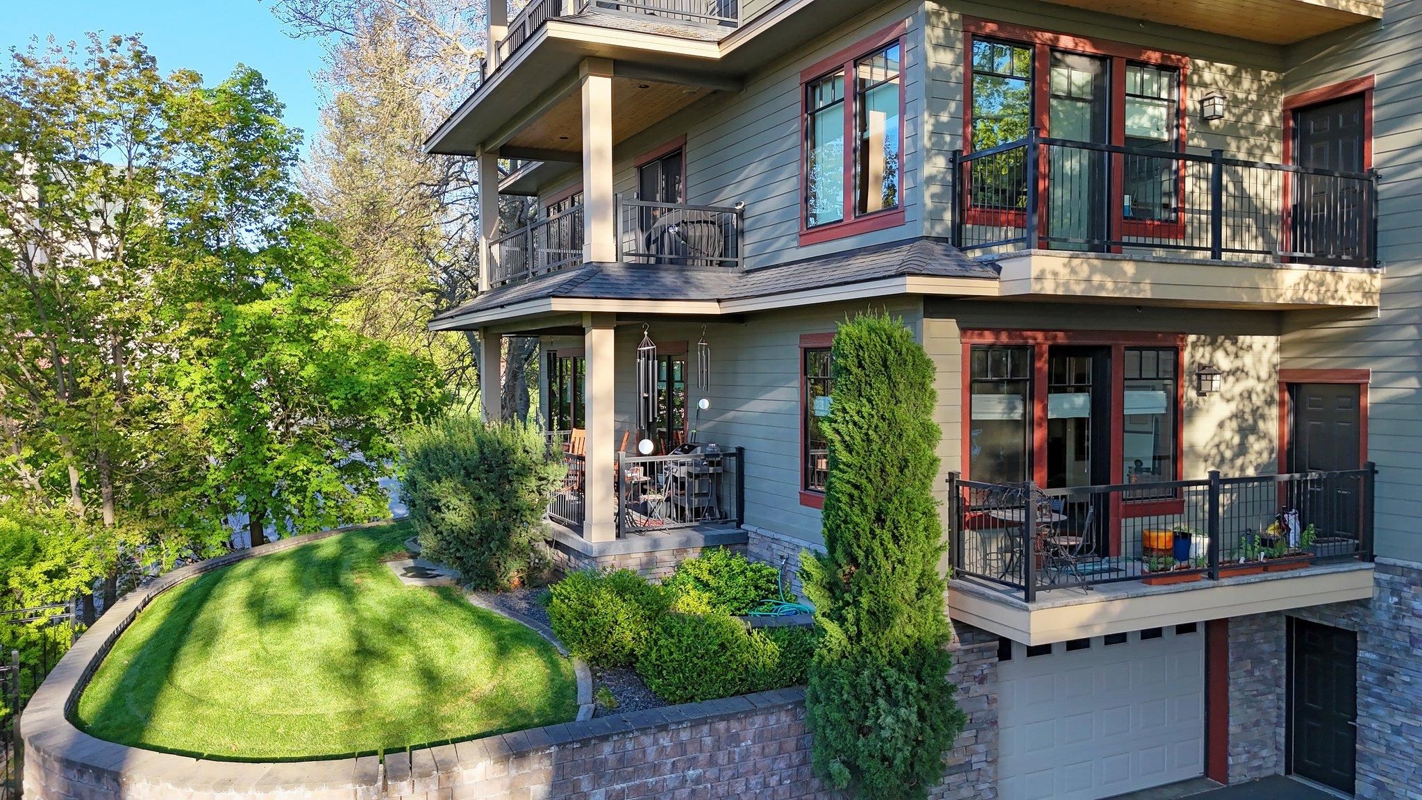 2 E Sumner Ave - Photo 32