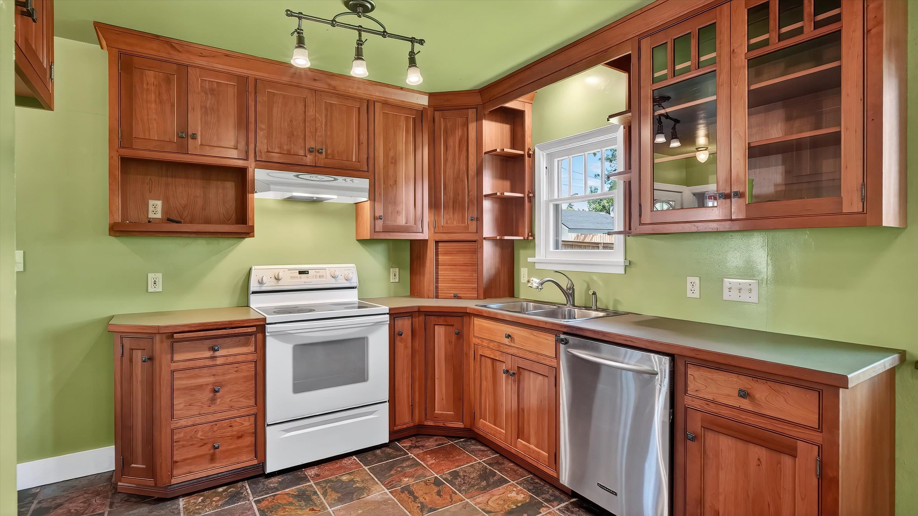 3202 W Kiernan Ave - Photo 11