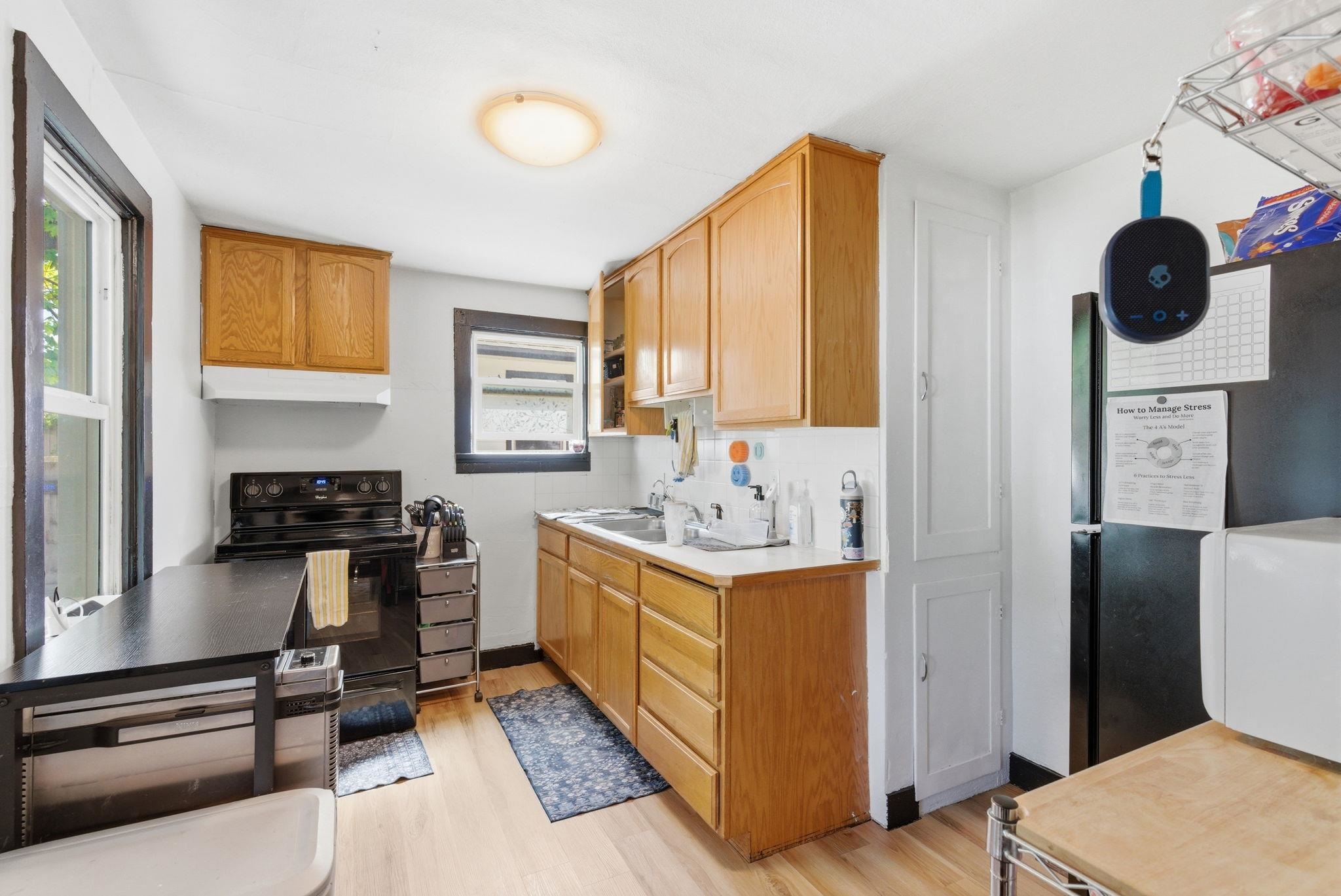 403 E Sanson Ave - Photo 10