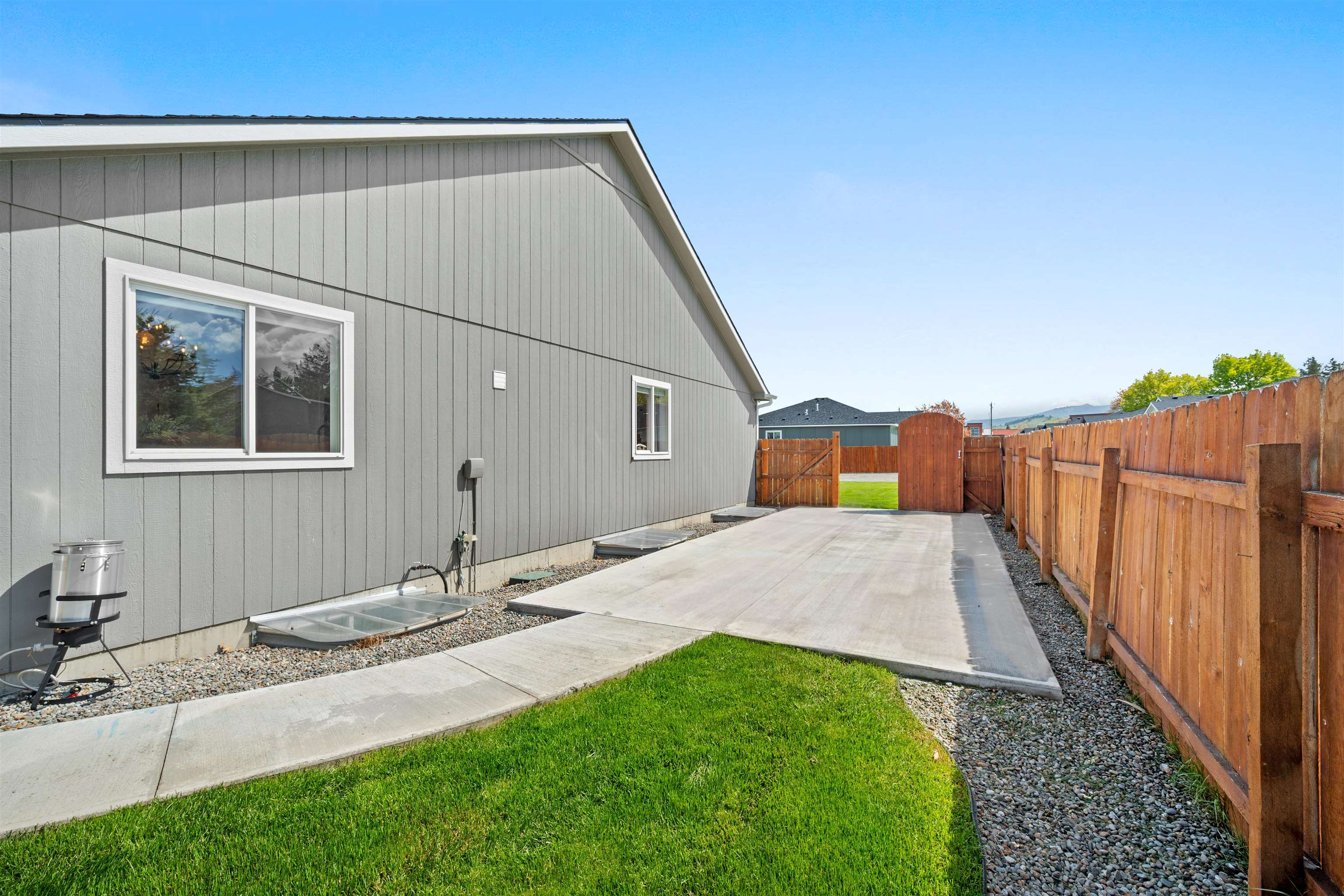220 S Long Rd - Photo 32