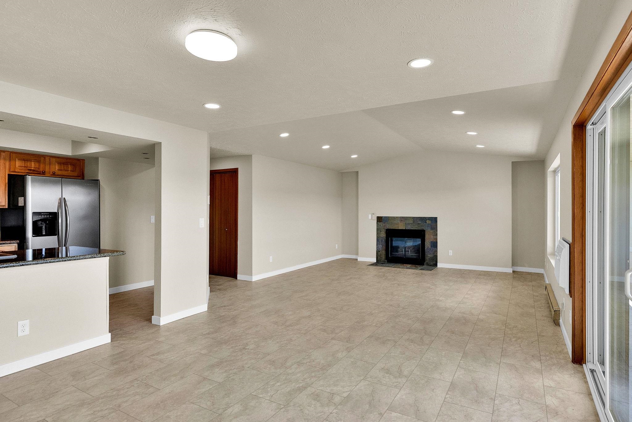166 S Coeur d'Alene St - Photo 12