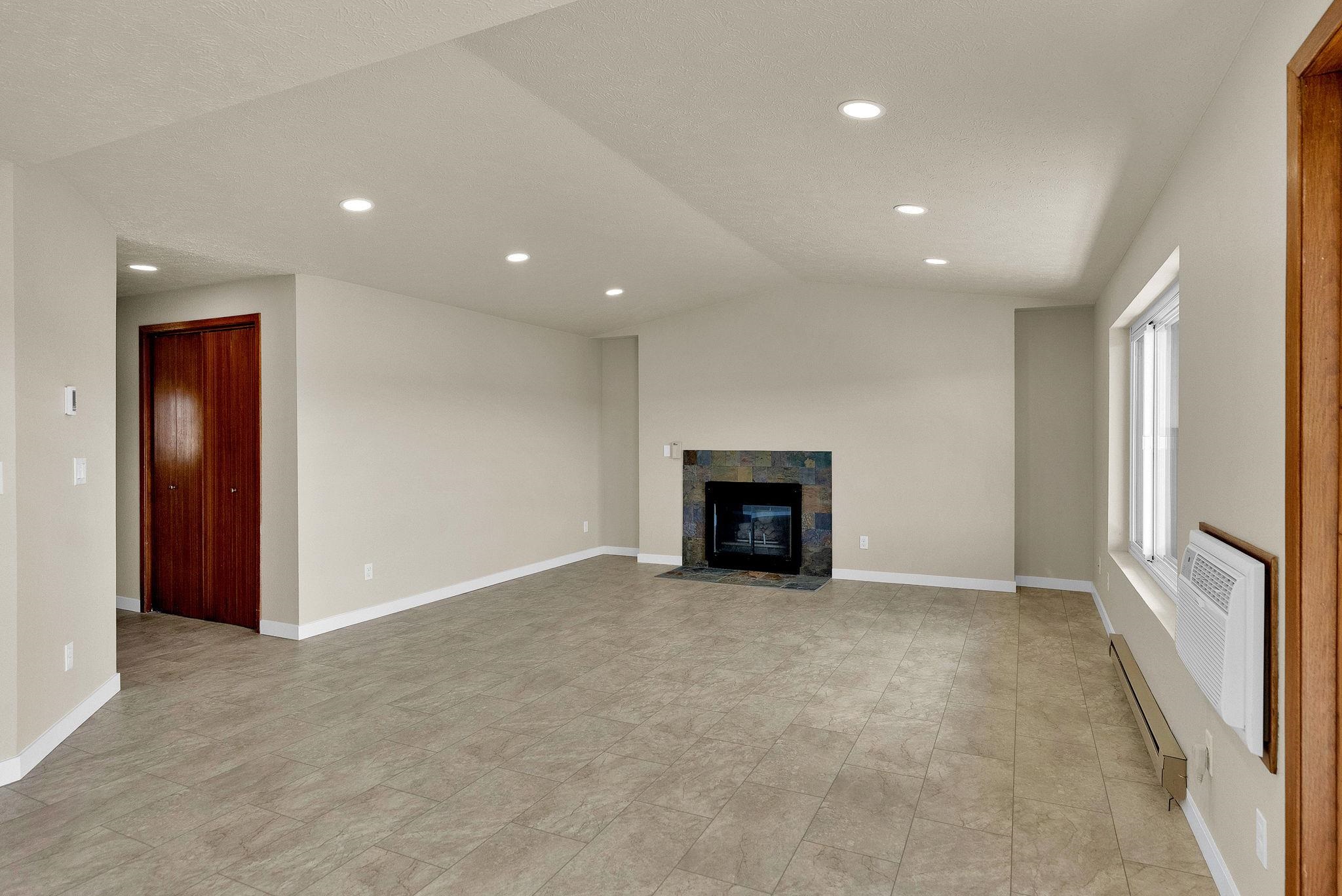 166 S Coeur d'Alene St - Photo 10