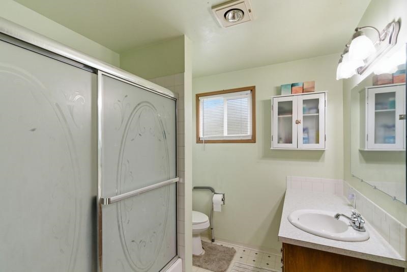 13719 E 29th Ave - Photo 12