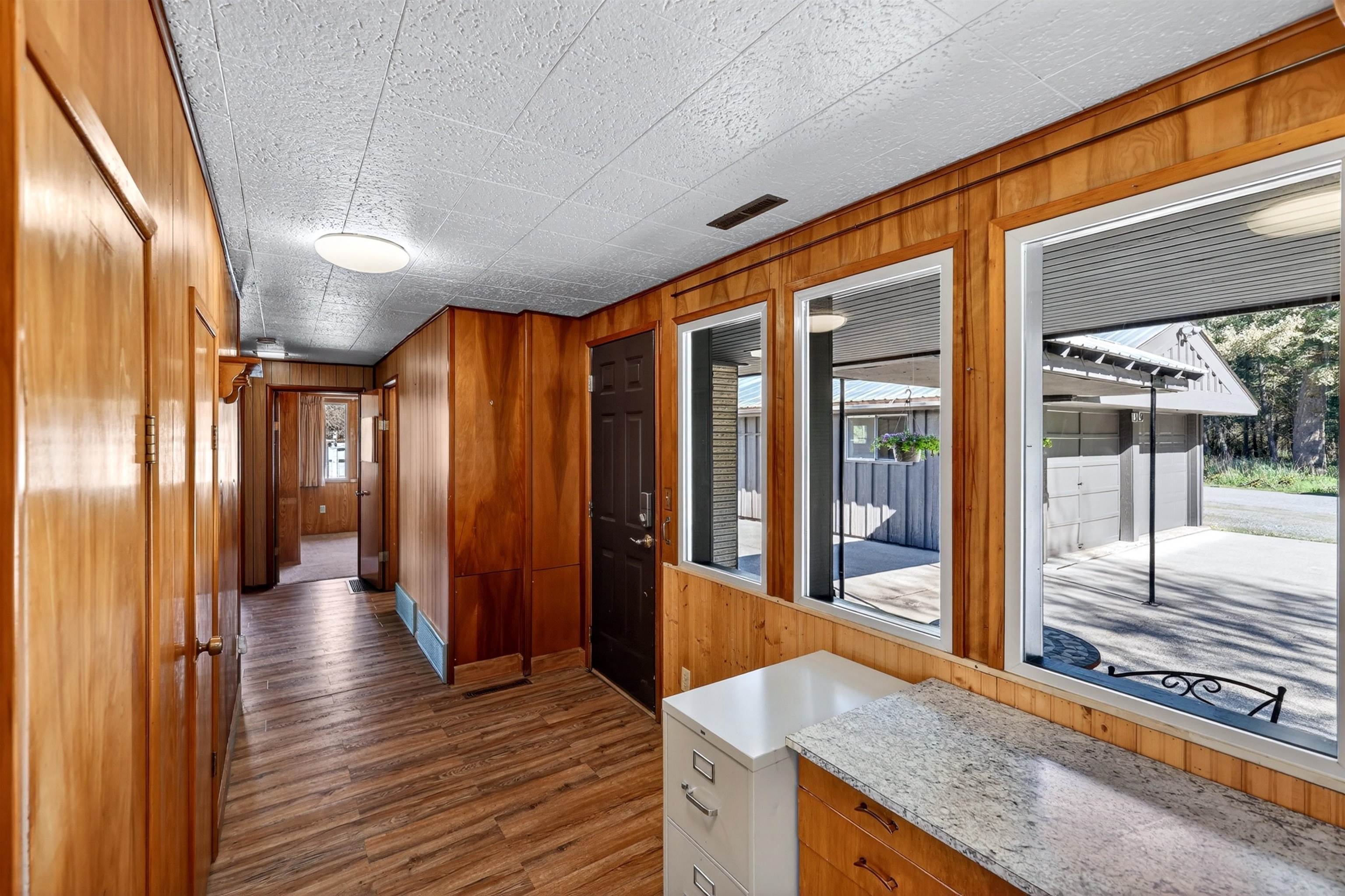319 N Cass Ave - Photo 11
