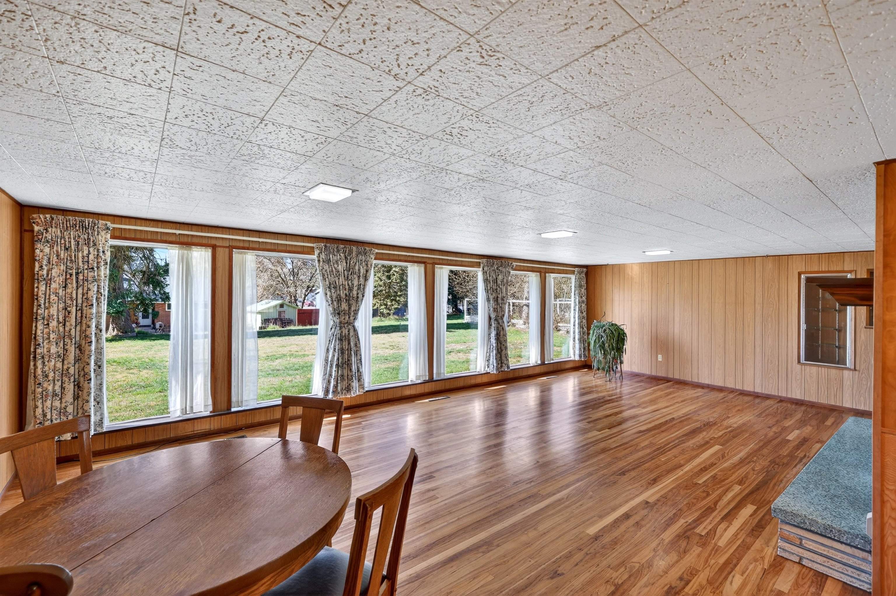 319 N Cass Ave - Photo 7