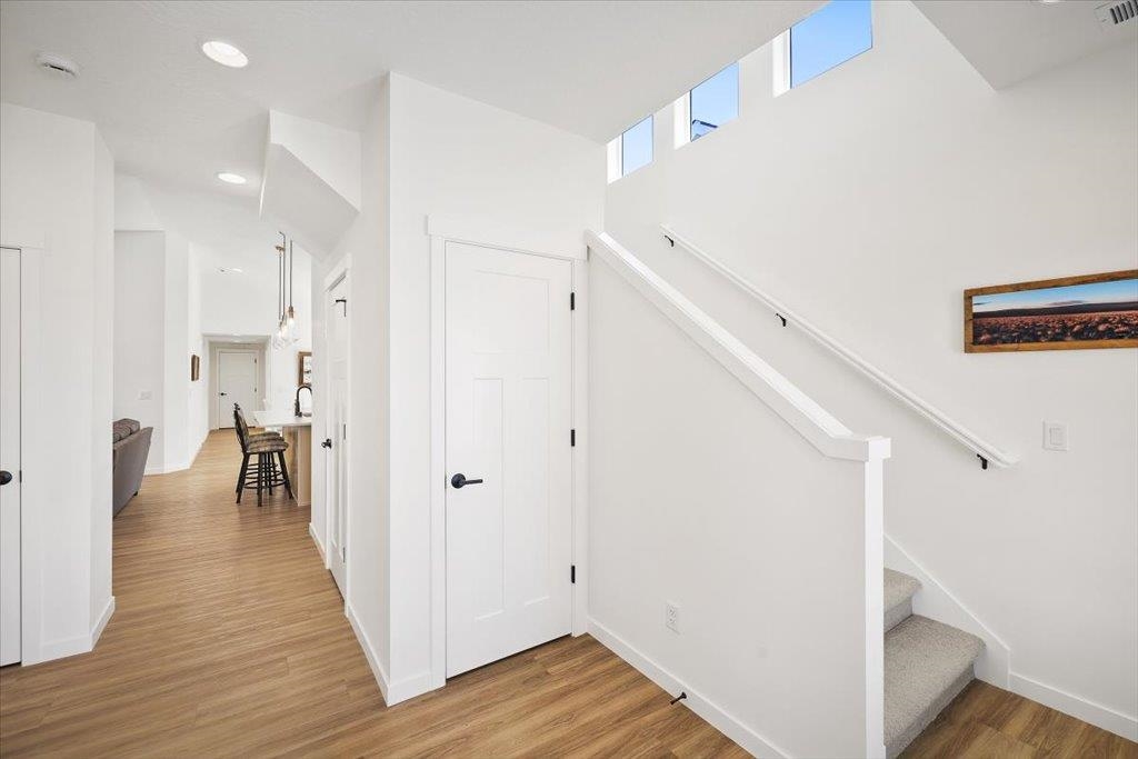 2392 N CLIVE Ln - Photo 5