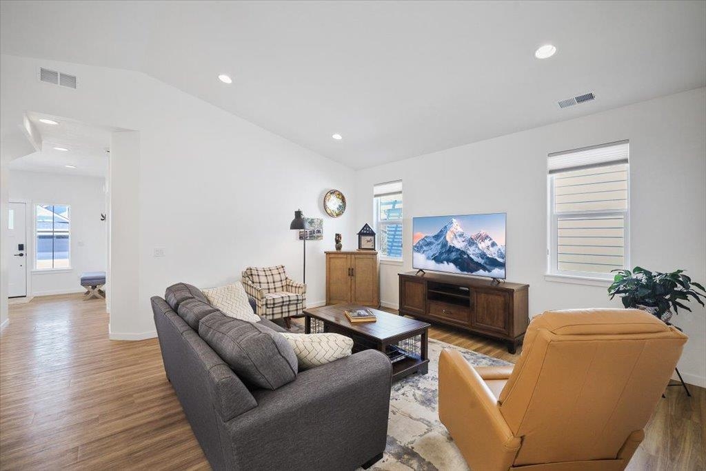 2392 N CLIVE Ln - Photo 7