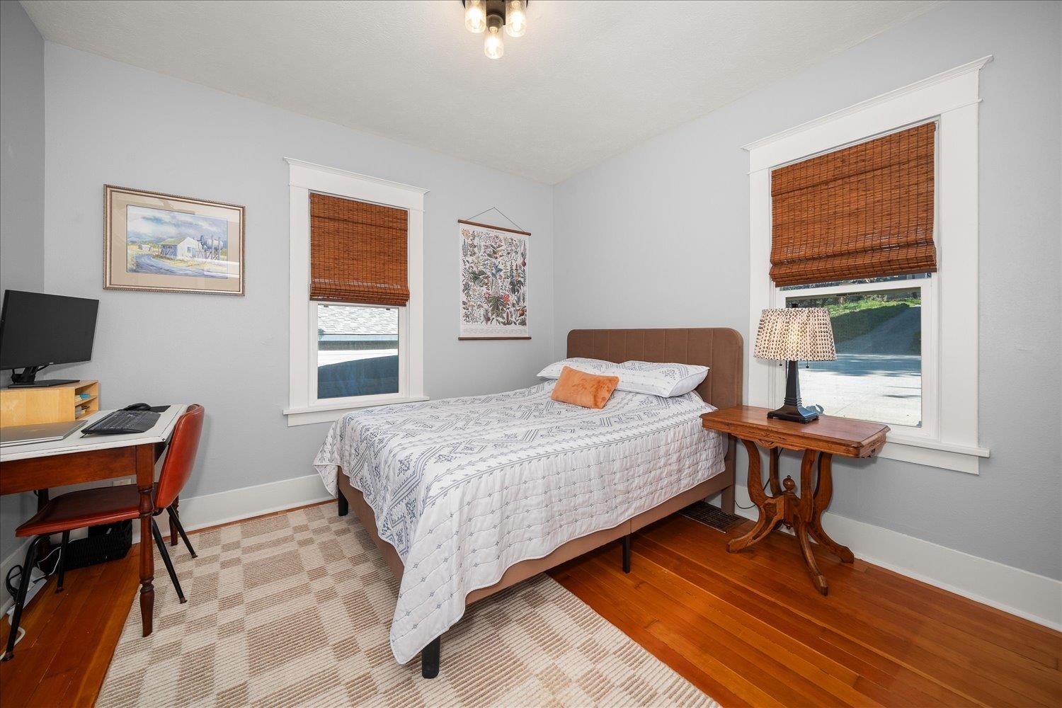 1712 E Hartson Ave - Photo 11