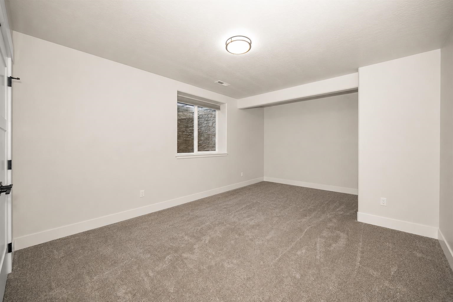 8616 N Molly St - Photo 29