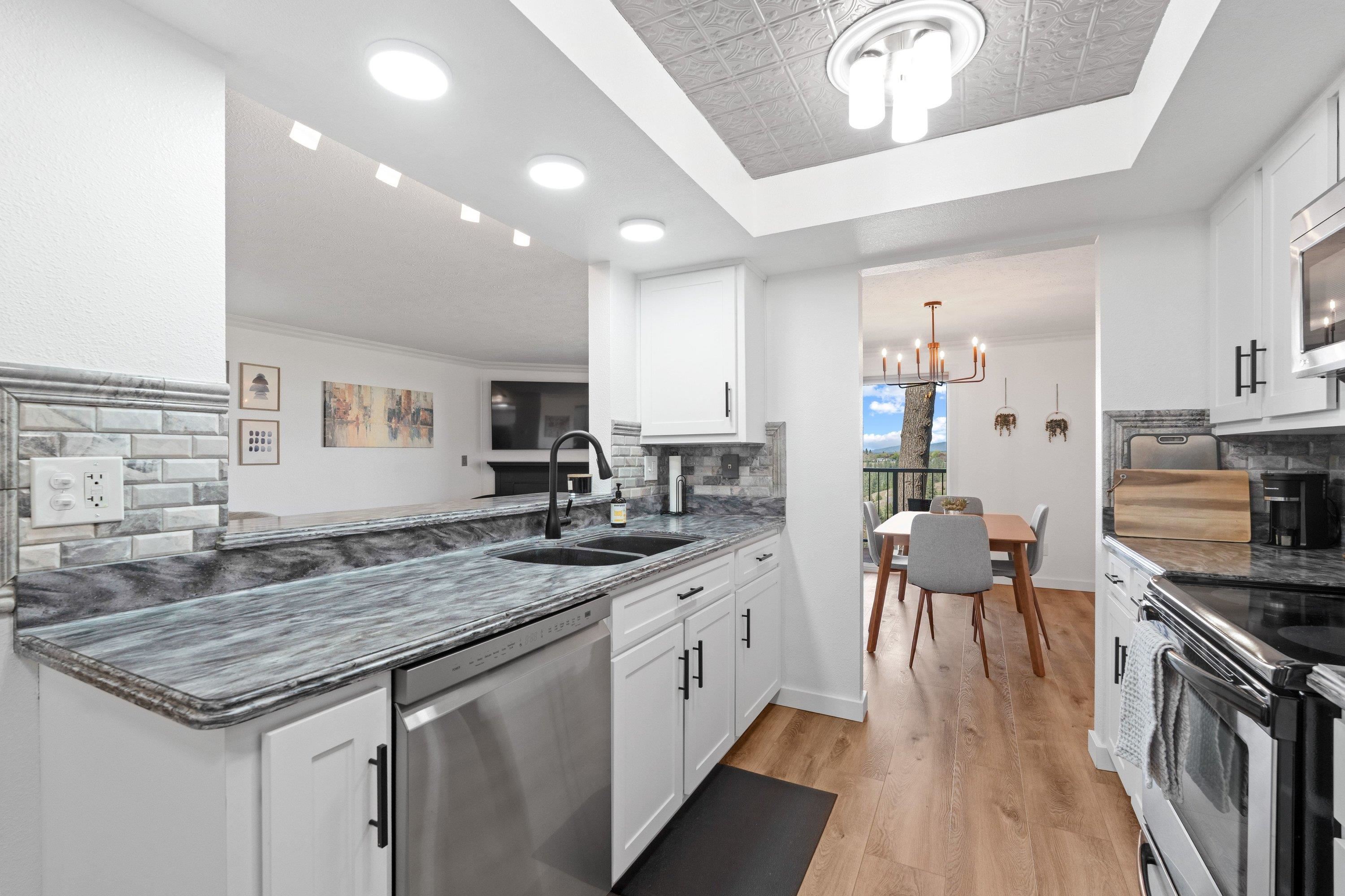168 S COEUR D'ALENE St - Photo 13