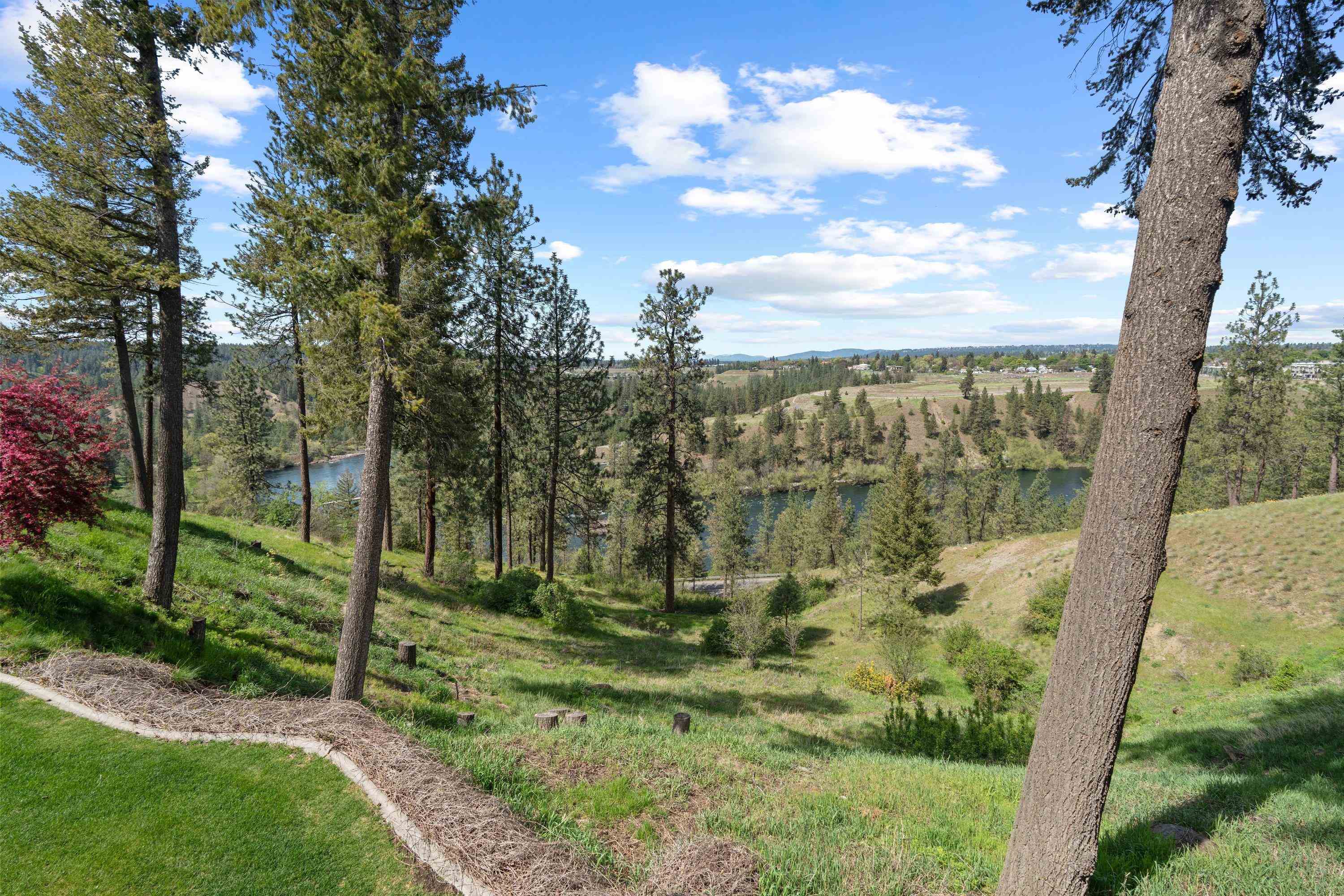 168 S COEUR D'ALENE St - Photo 33