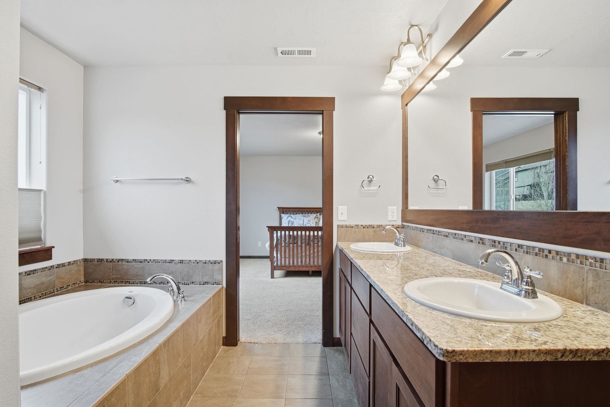 2120 S Selkirk Dr - Photo 20