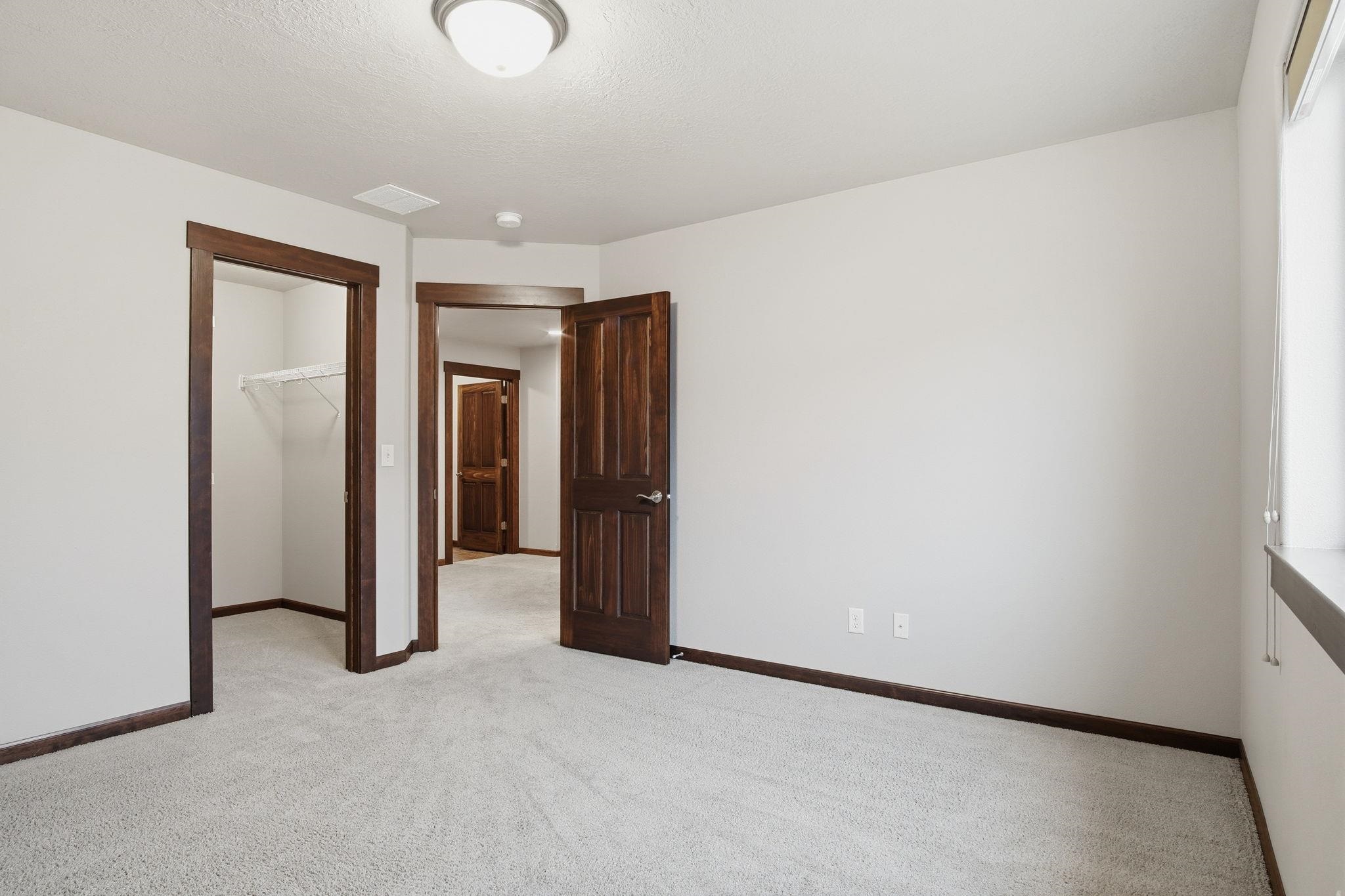 2120 S Selkirk Dr - Photo 26