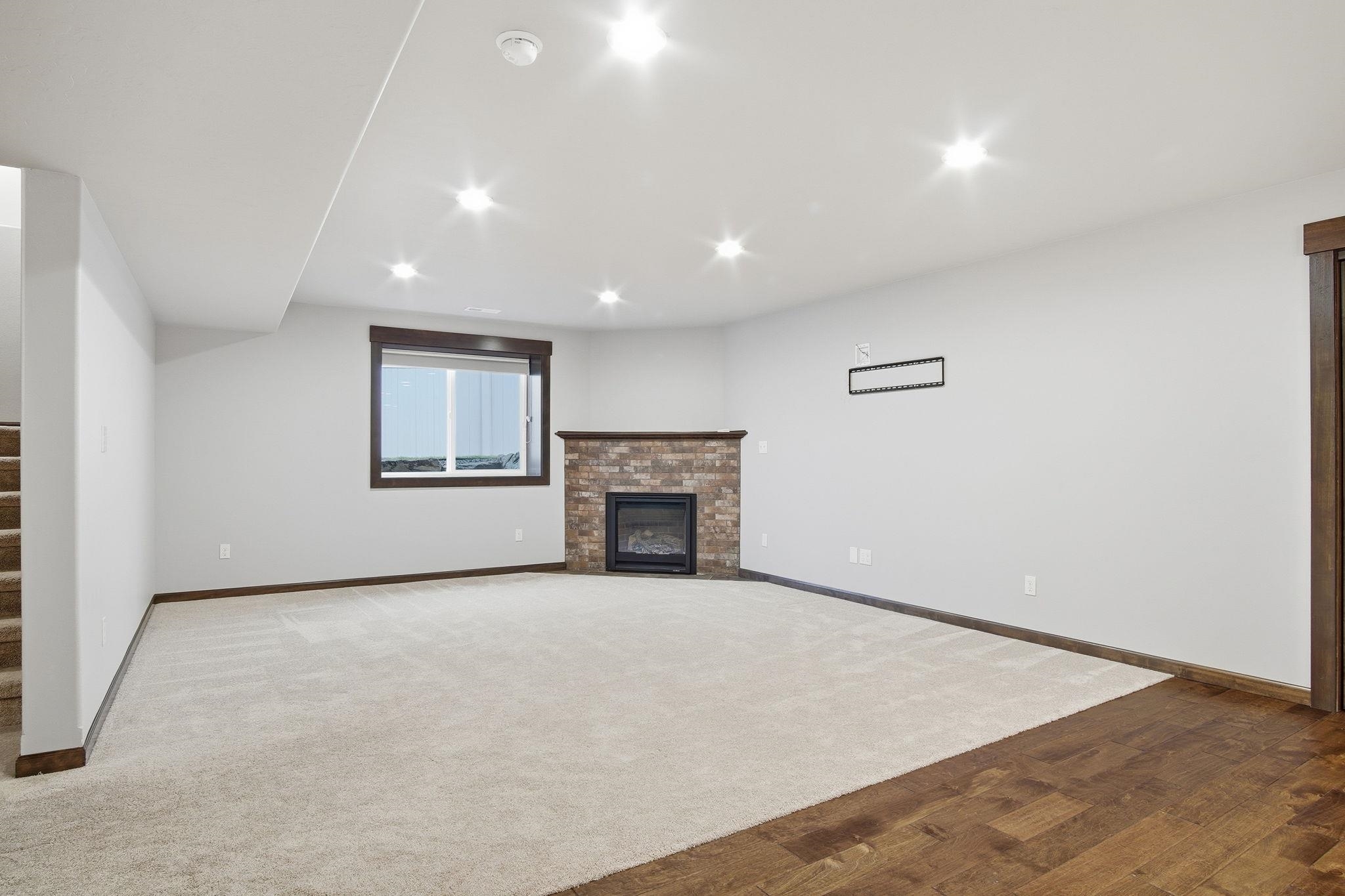 2120 S Selkirk Dr - Photo 31
