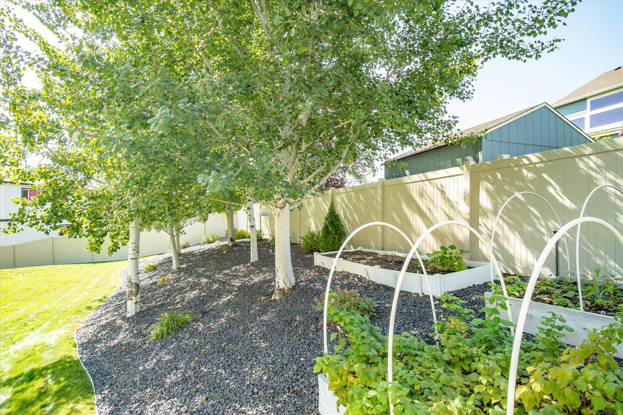 2120 S Selkirk Dr - Photo 35