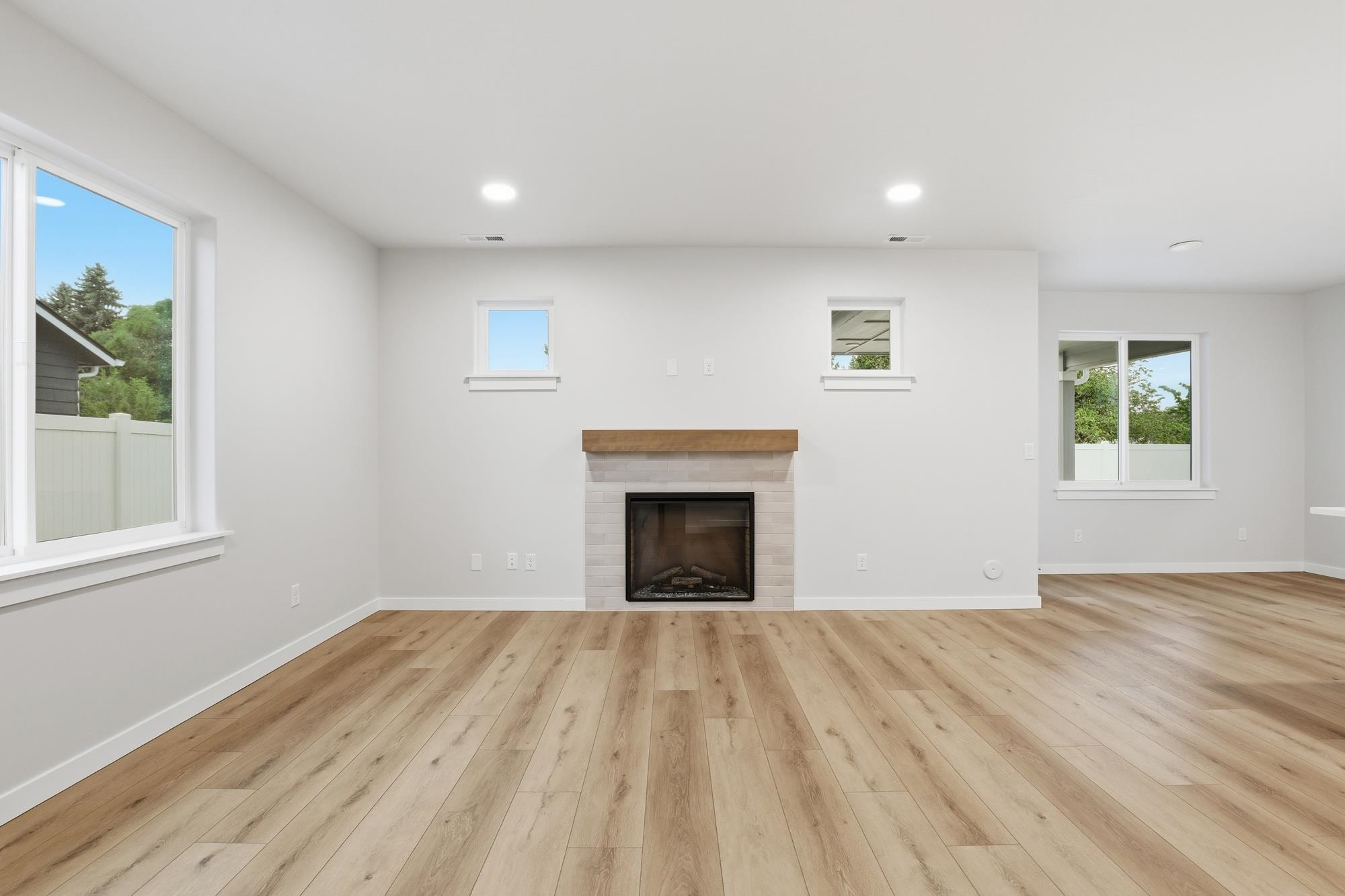 417 N Viewmont Ct - Photo 3