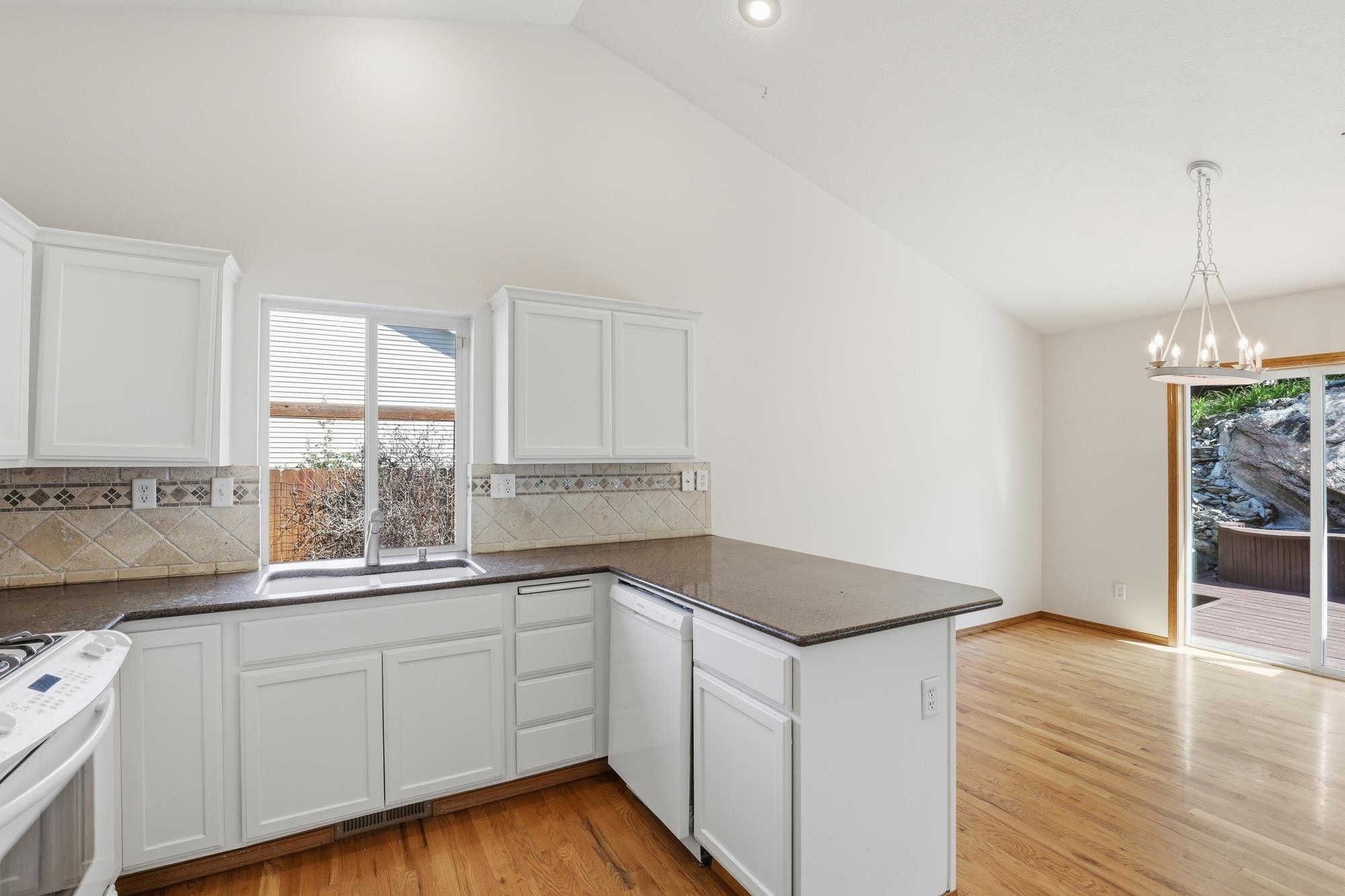 8913 E Vista Park Dr - Photo 12