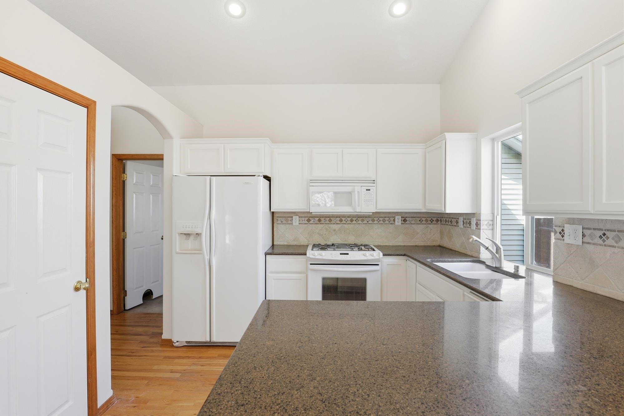 8913 E Vista Park Dr - Photo 14